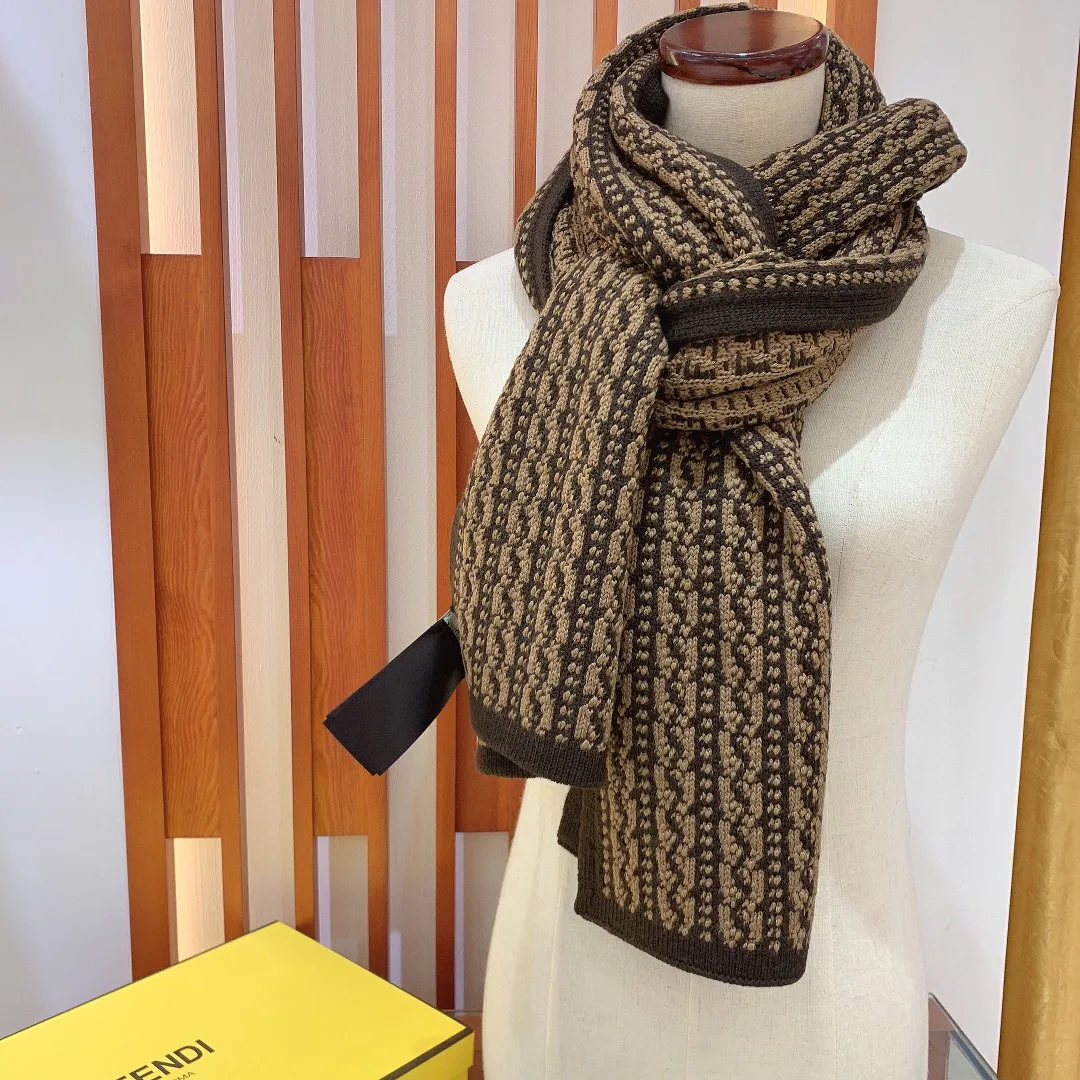 Шарфы Fendi 1255648