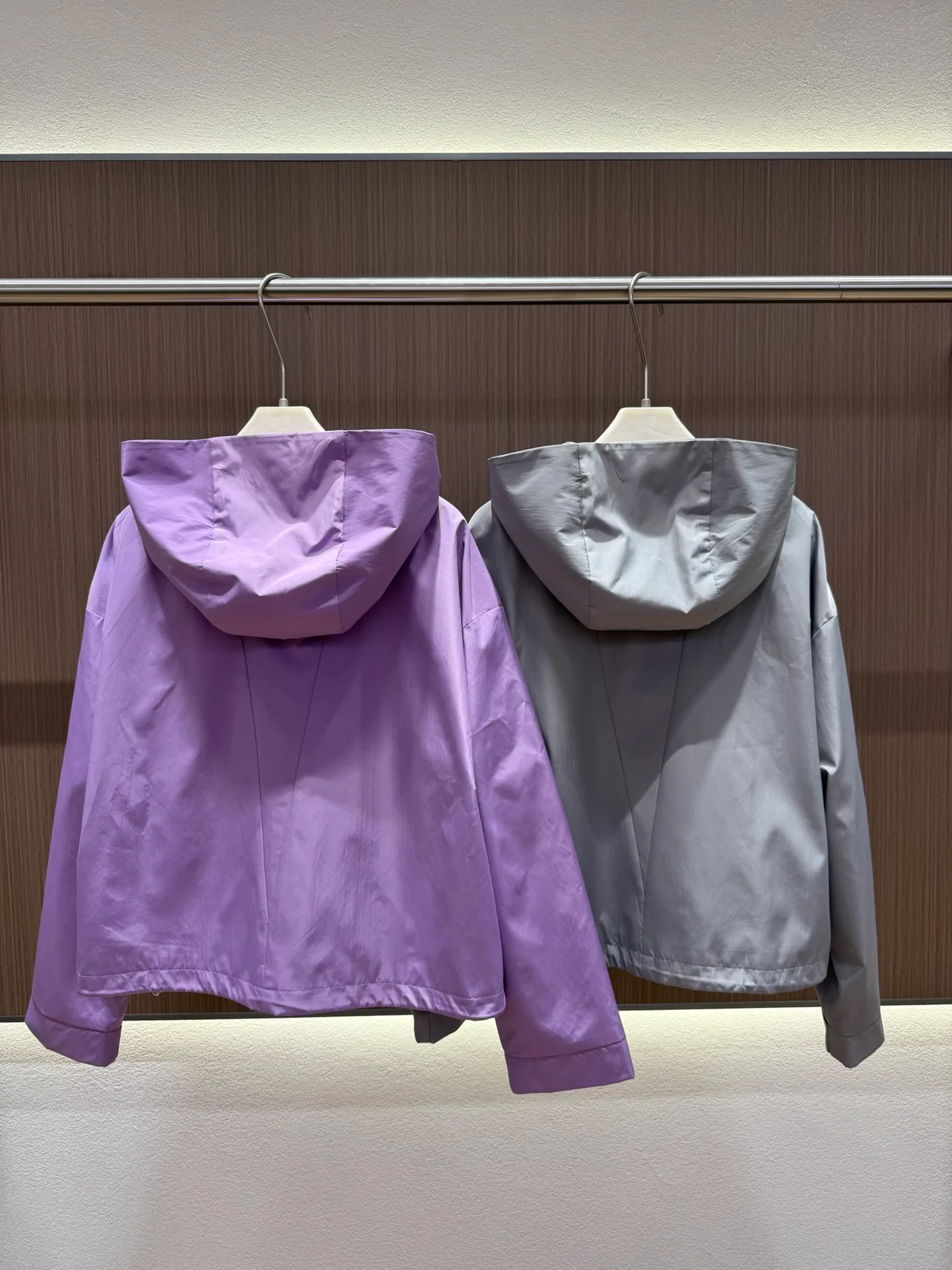 Куртки И Пуховики Женские Miu Miu 24869