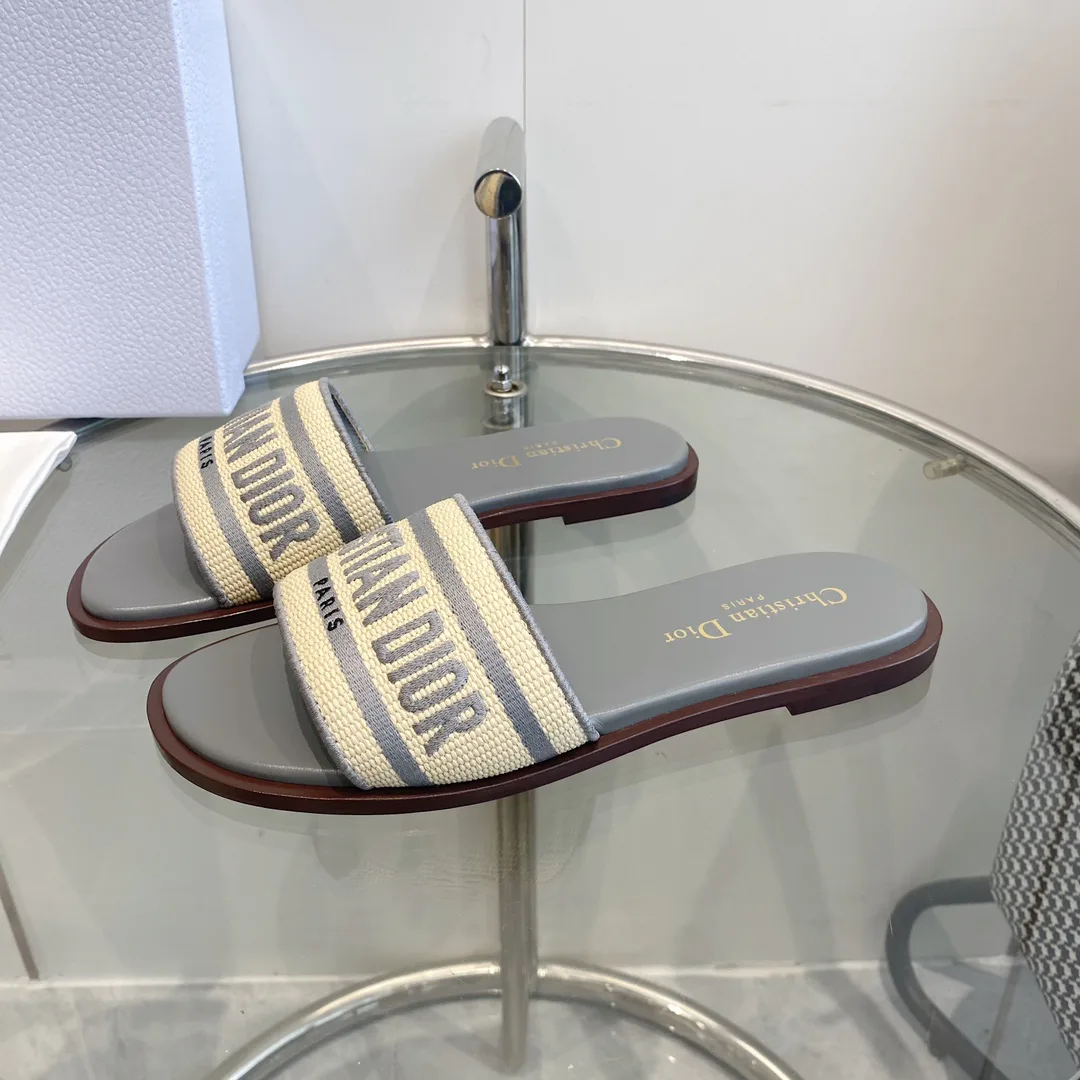 Шлепанцы Женские Christian Dior 18919