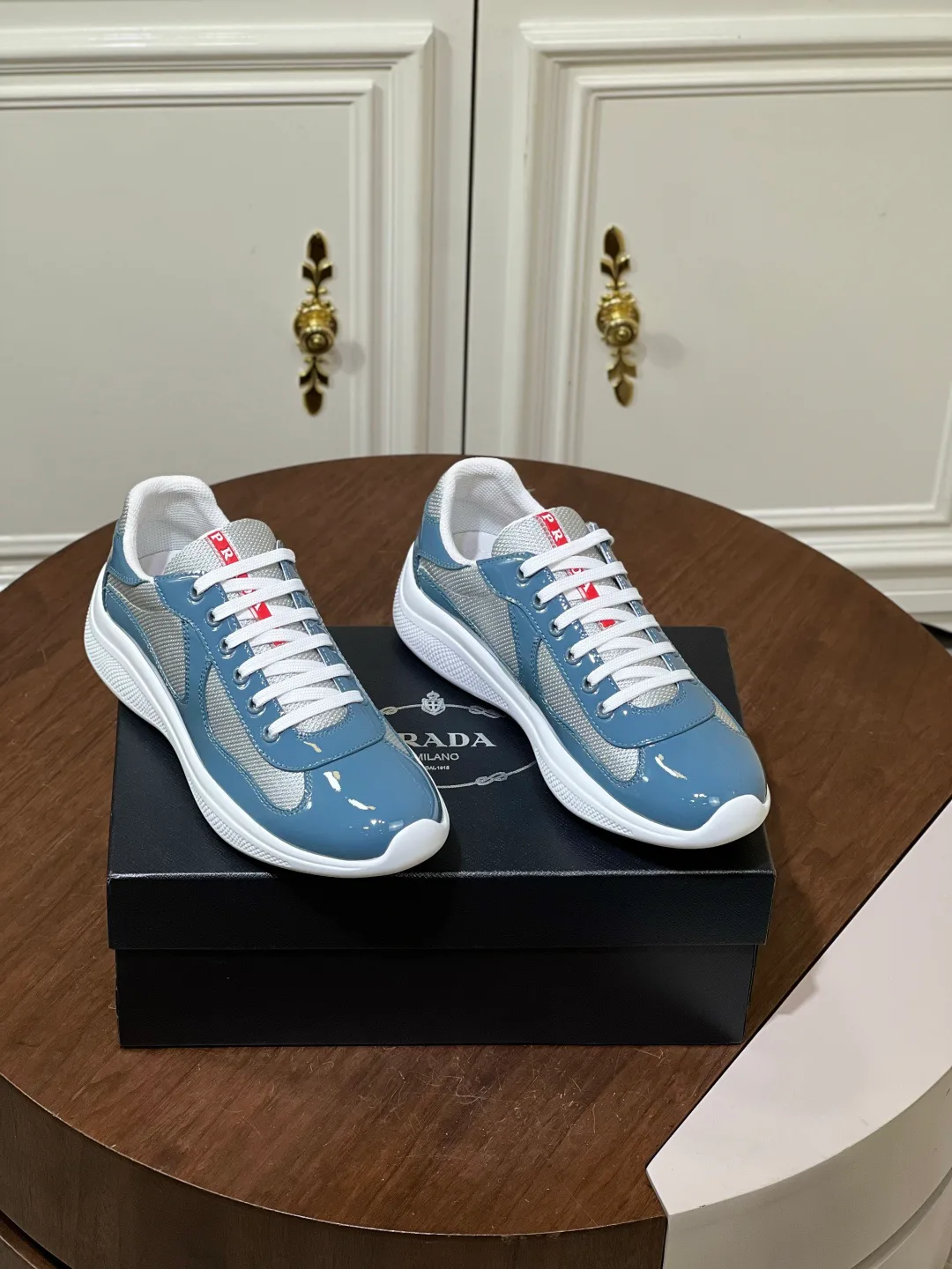 Кроссовки Женские Prada 476801