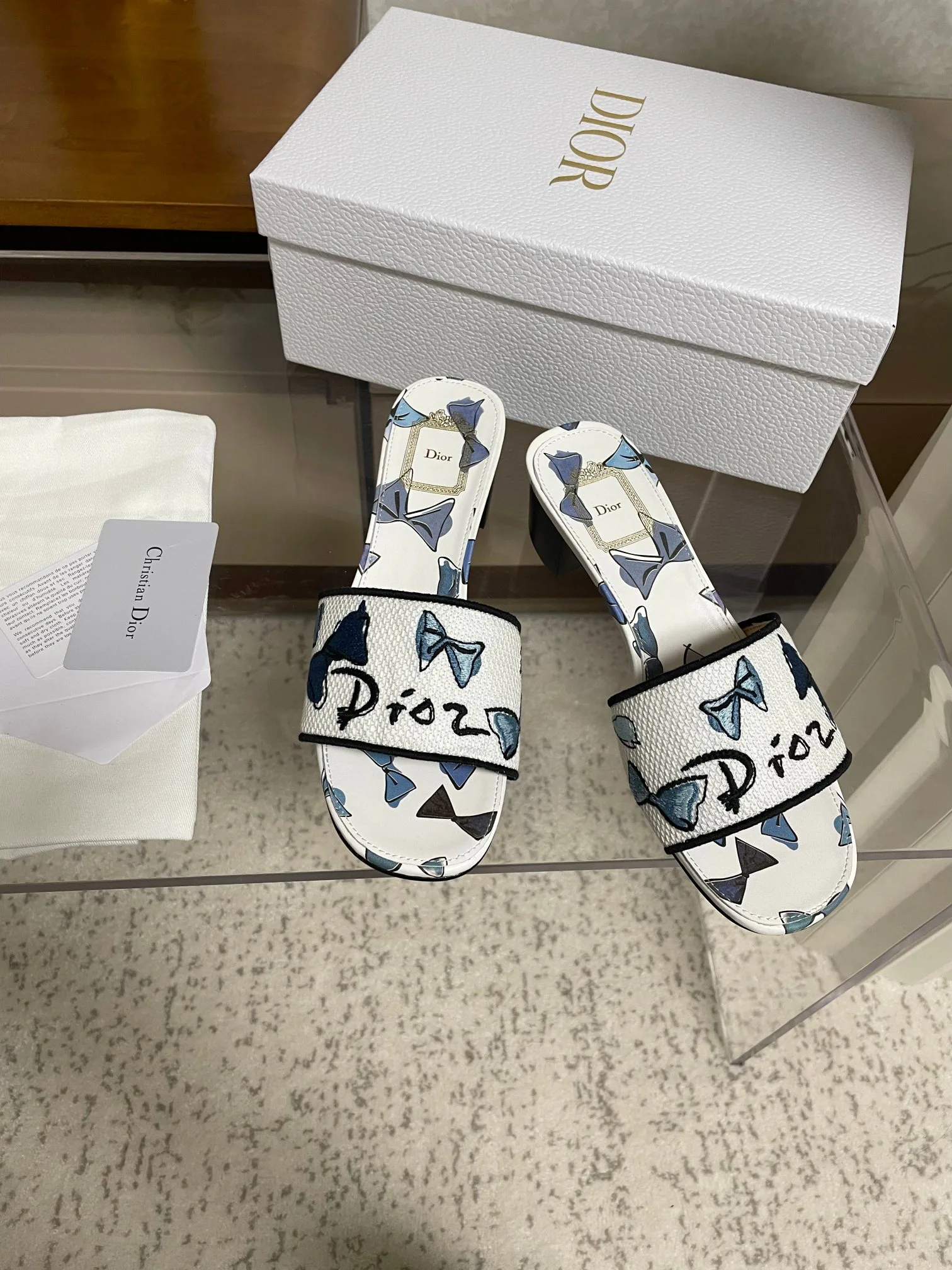Босоножки Женские Christian Dior 18633903