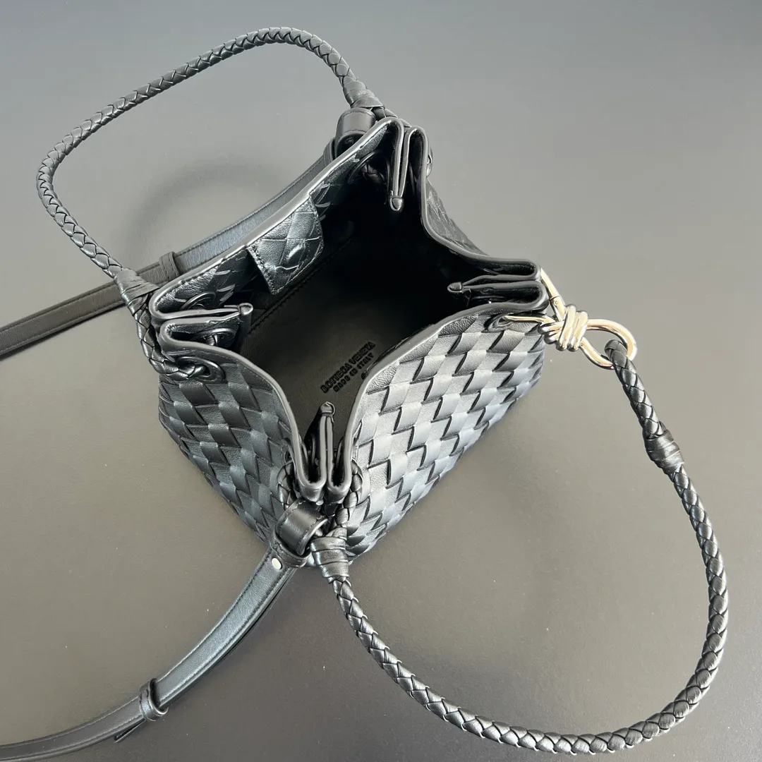 Классические Сумки Женские Bottega Veneta 11425389