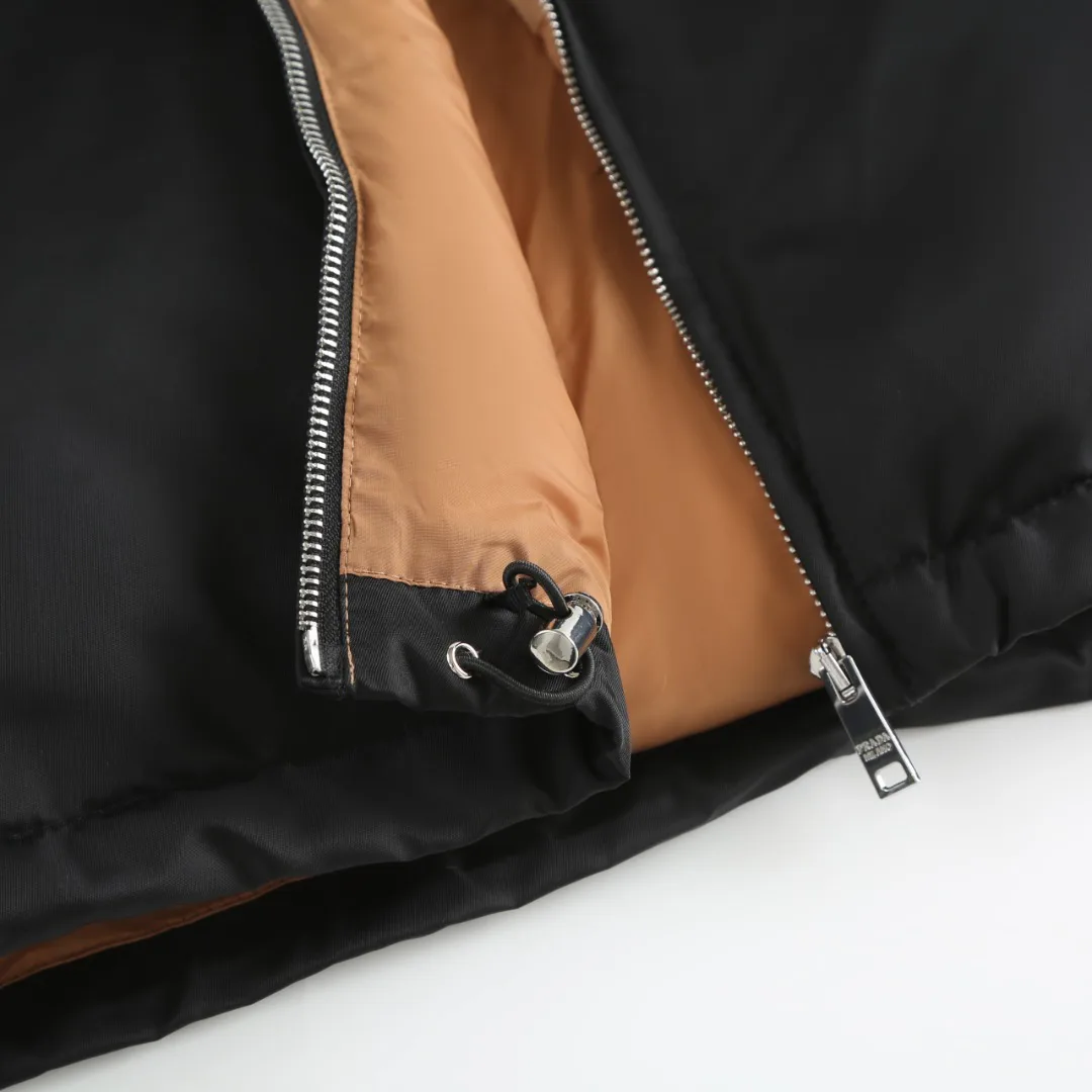 Куртки И Пуховики Женские Prada 17965102