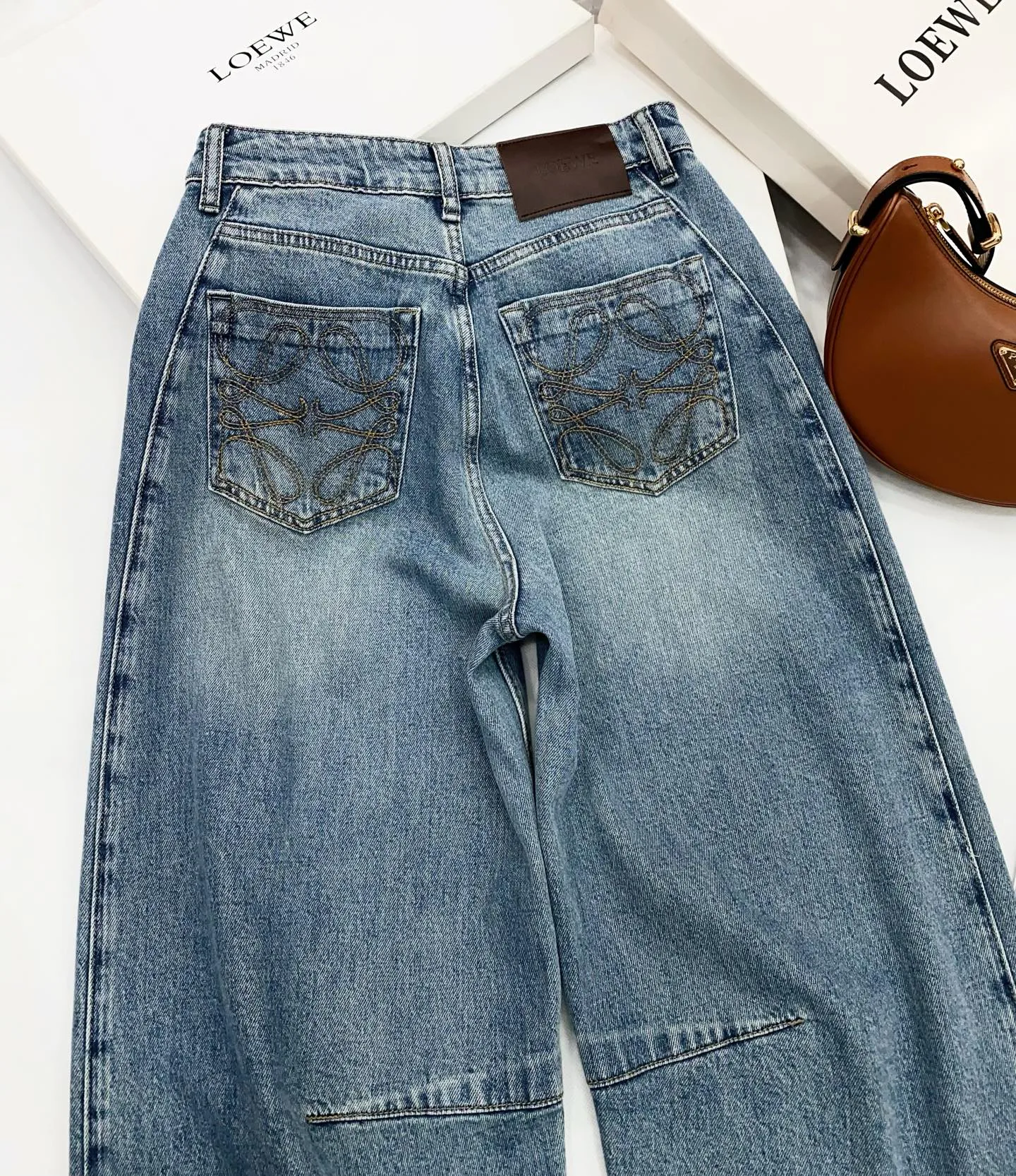 Джинсы Женские Loewe 12729756