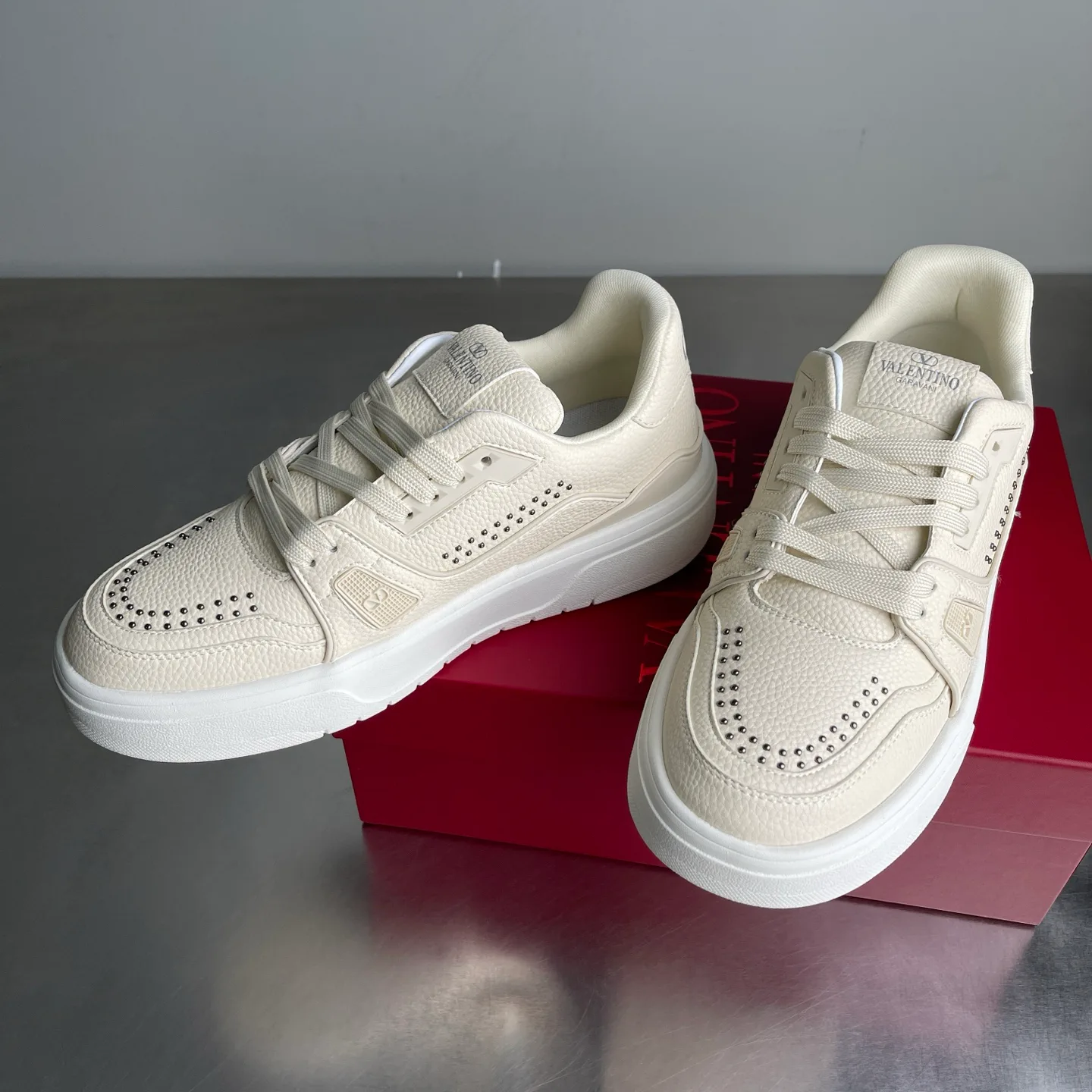 Кроссовки Женские Valentino 11576042