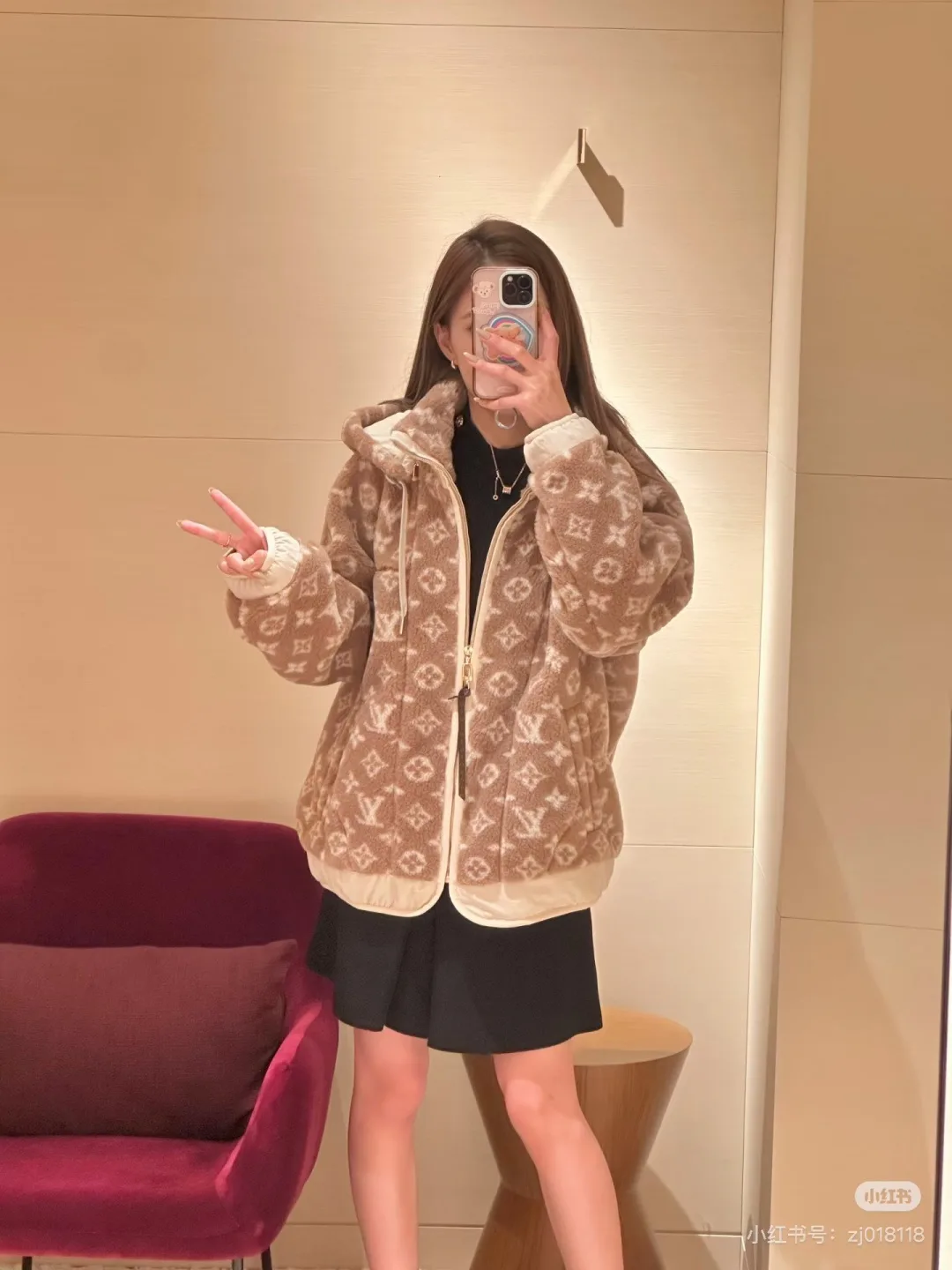 Куртки И Пуховики Женские Louis Vuitton 720918