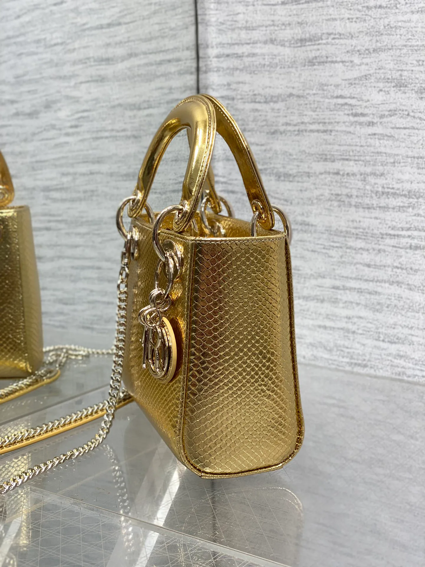 Классические Сумки Женские Christian Dior 12817892