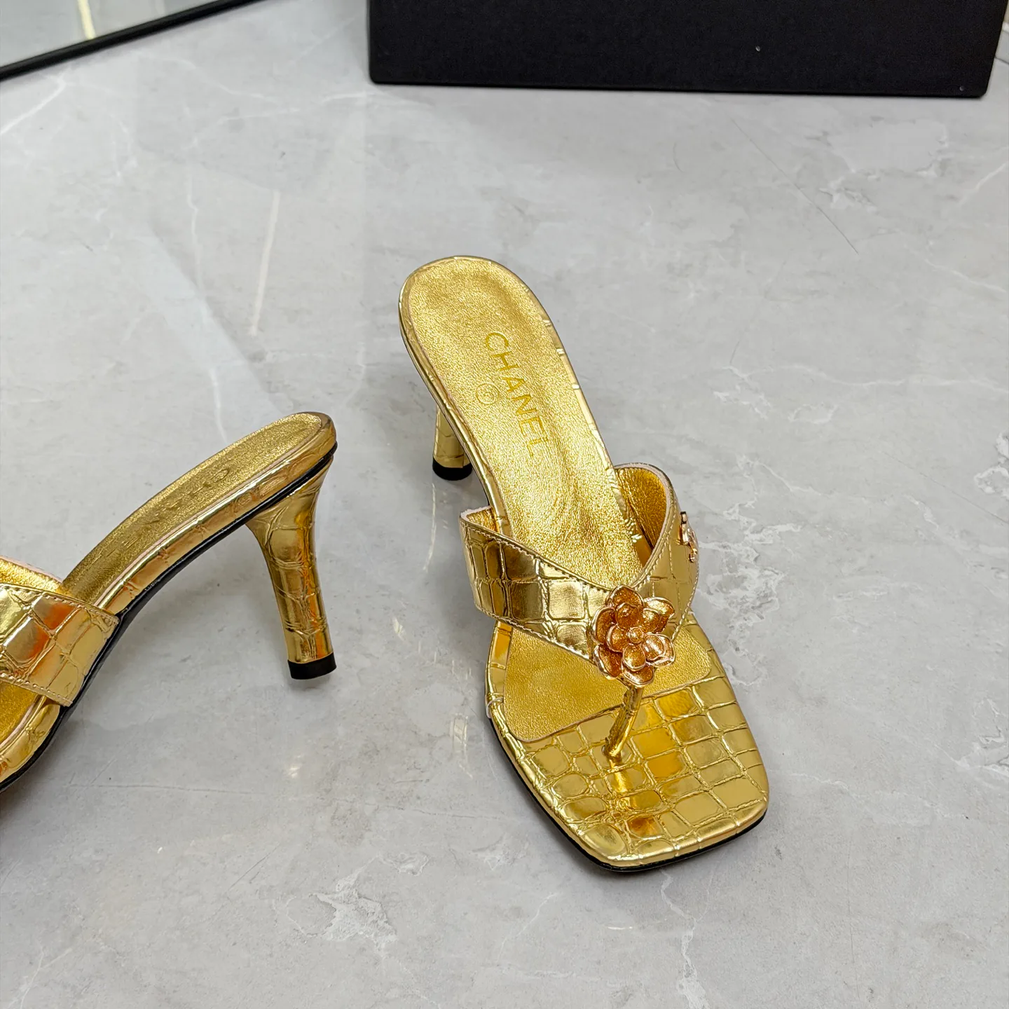 Босоножки Женские Chanel 17335023