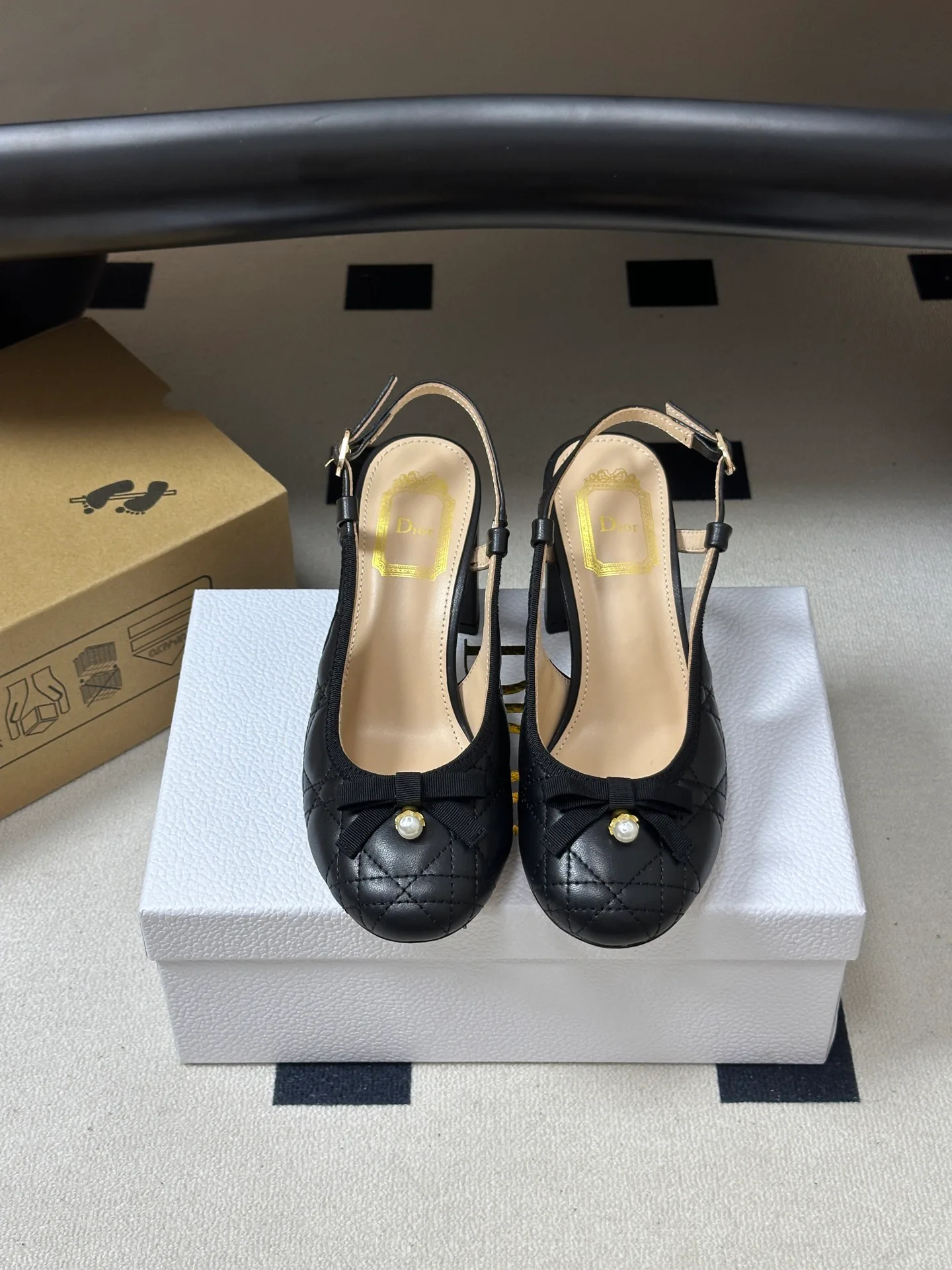 Босоножки Женские Christian Dior 18070062