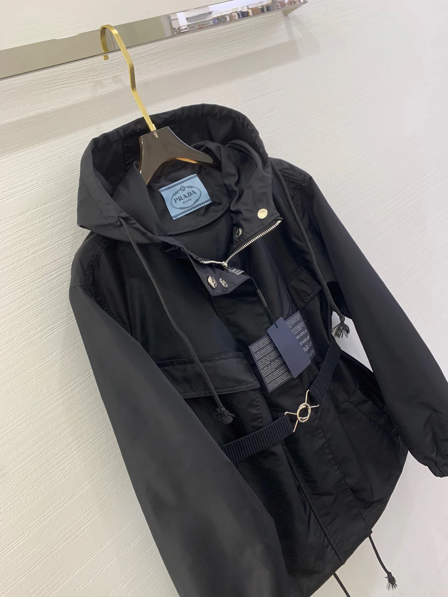 Куртки И Пуховики Женские Prada 11489408