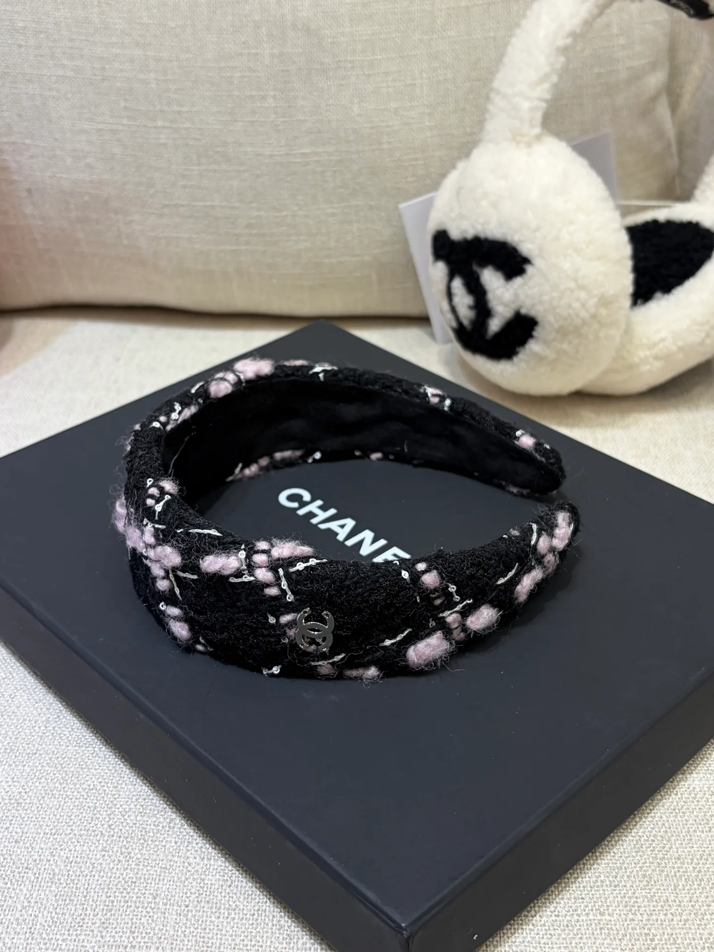 Головные Уборы Chanel 3932077