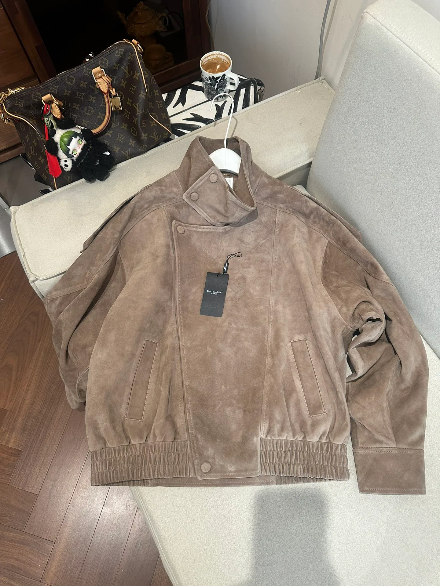 Кожаные Куртки И Дублёнки Женские Saint Laurent 11679852