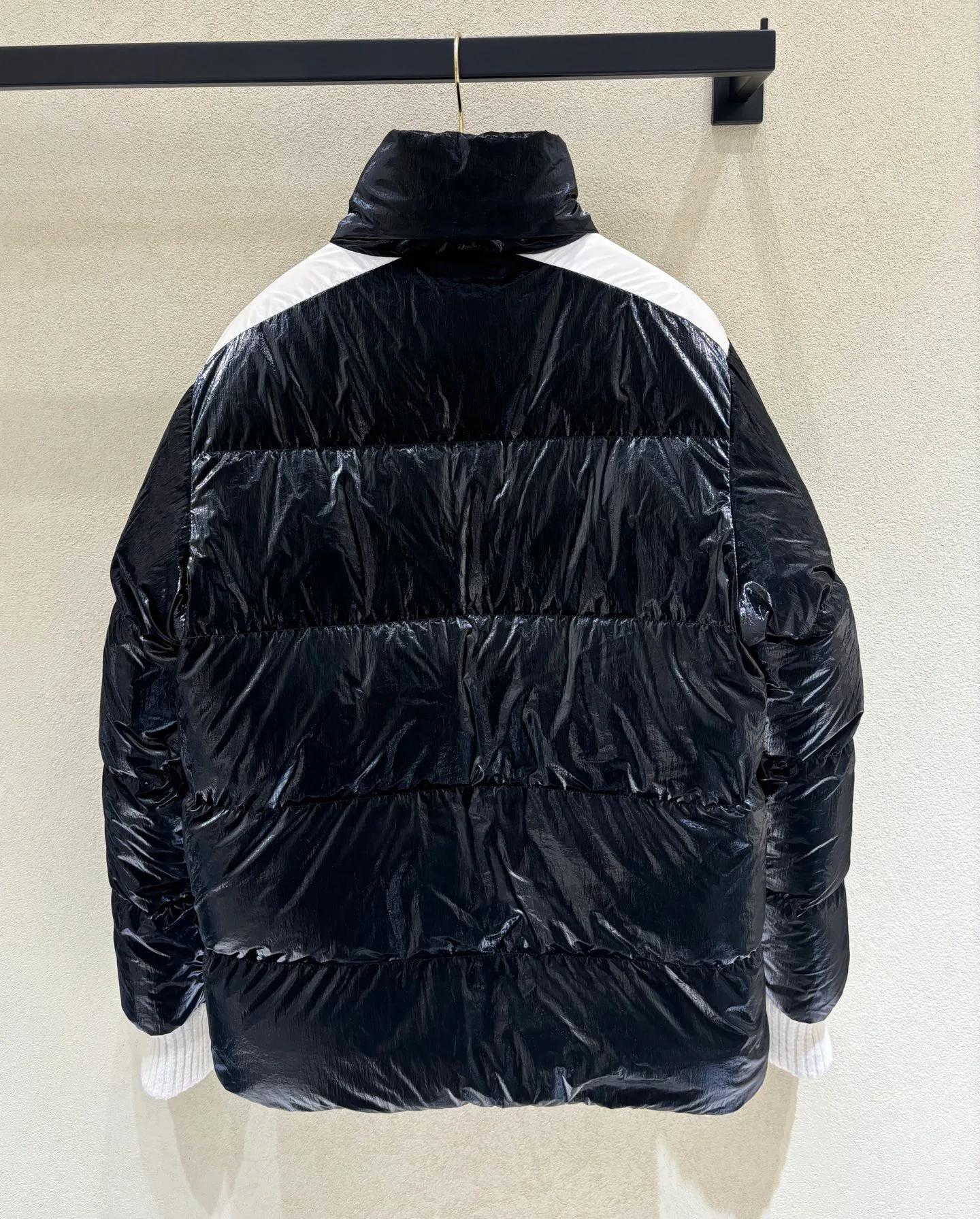 Куртки И Пуховики Женские Chanel 400255