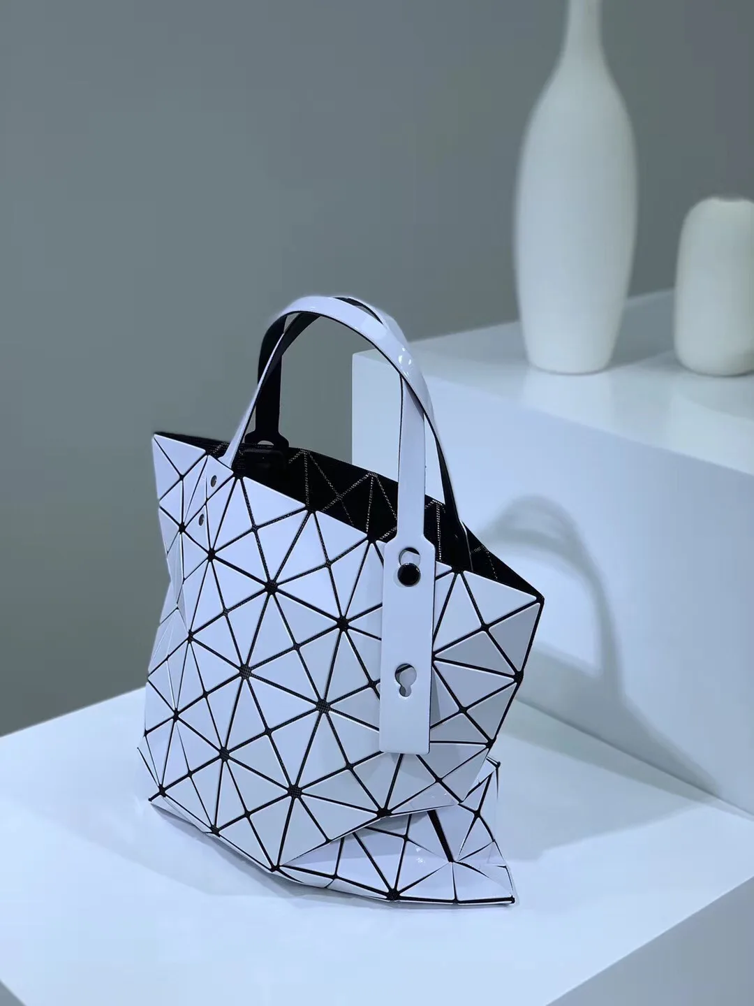 Классические Сумки Женские Issey Miyake 5890431