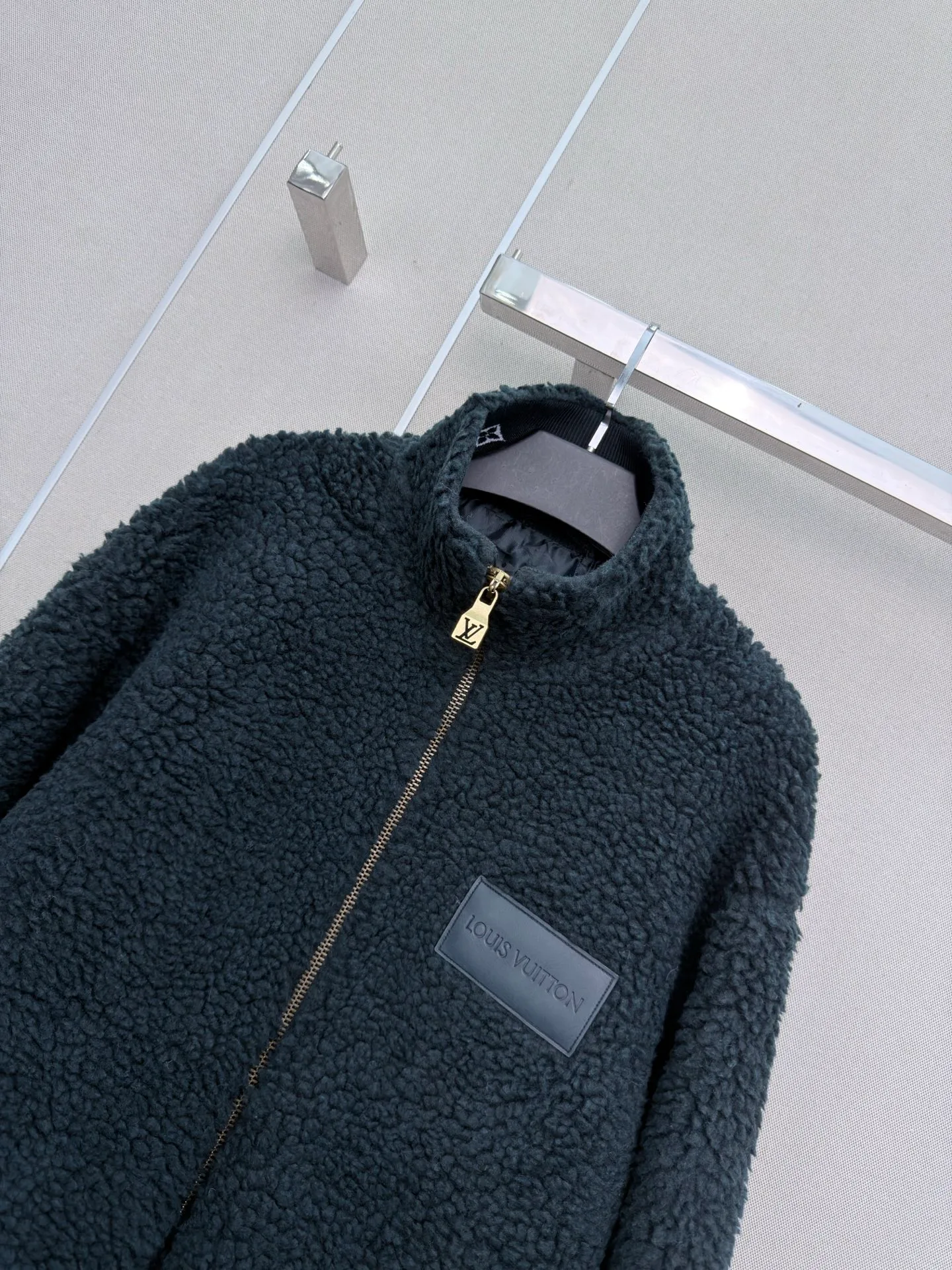 Куртки И Пуховики Женские Louis Vuitton 20100857
