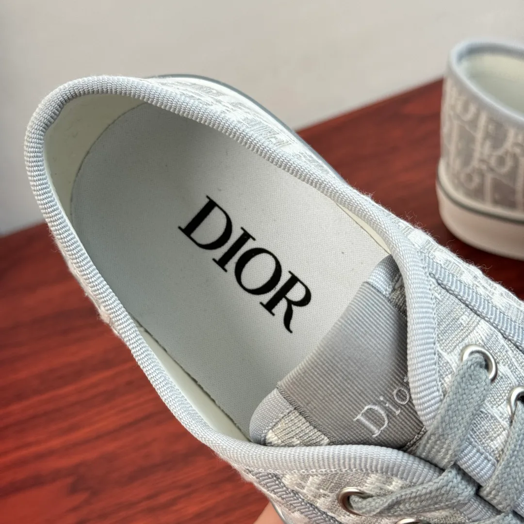Кроссовки Мужские Christian Dior 18100586