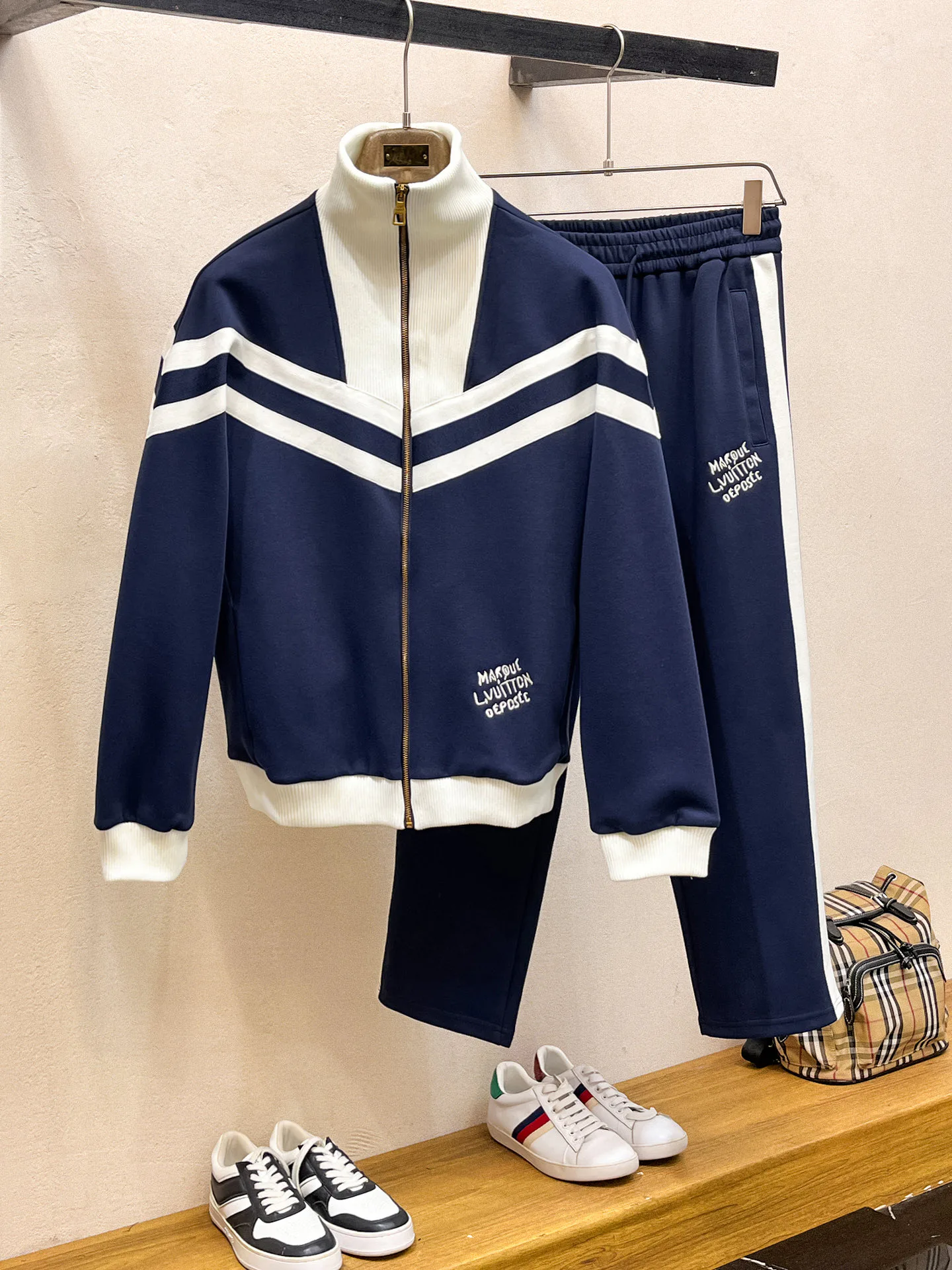 Костюмы Мужские Louis Vuitton 235377