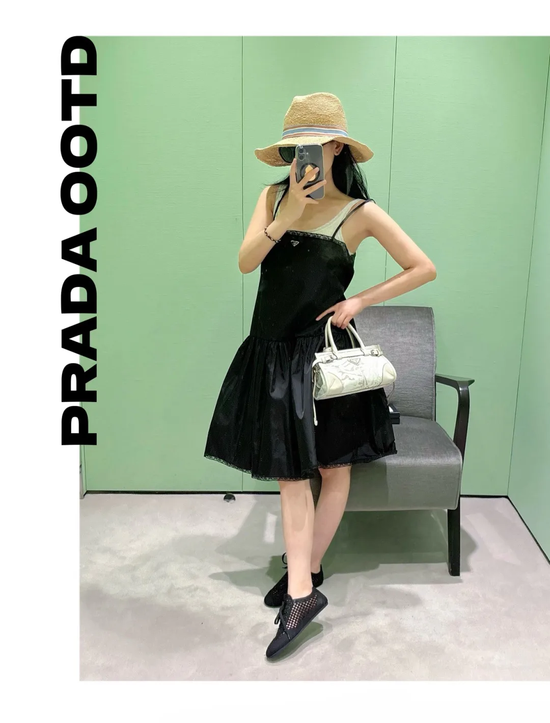 Платья Женские Prada 17629989