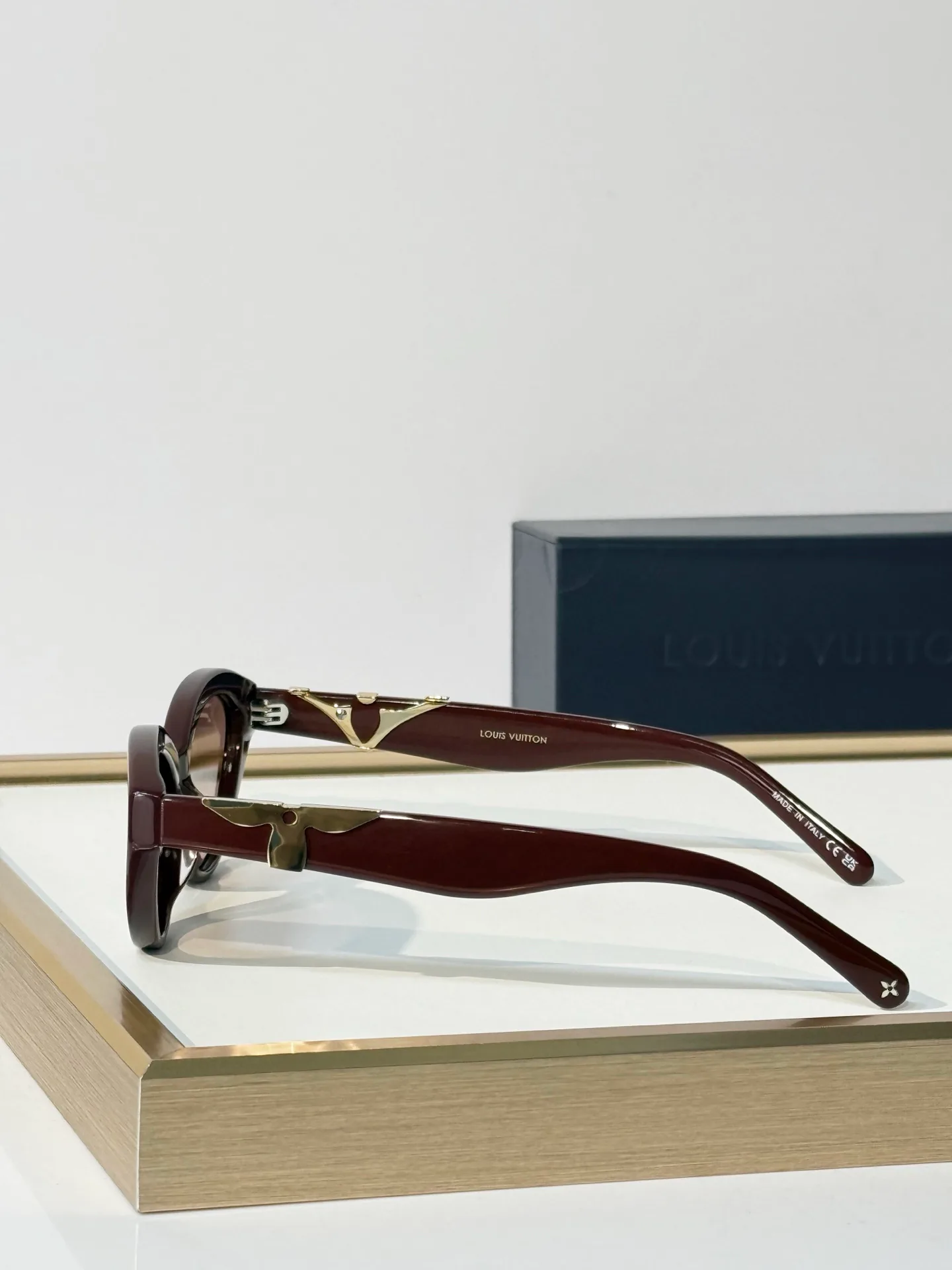 Очки Louis Vuitton 18117697