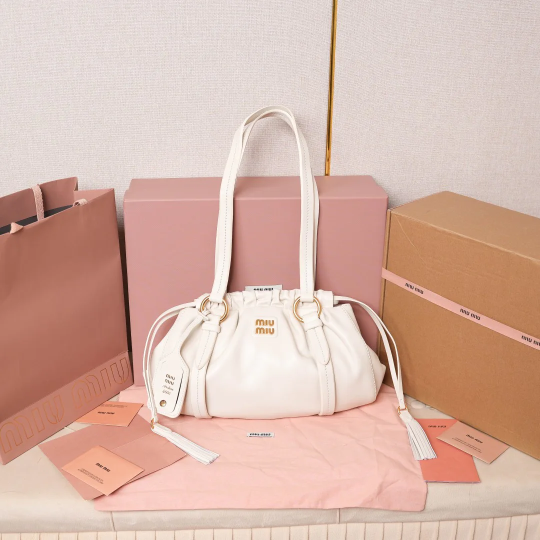 Классические Сумки Женские Miu Miu 11402782