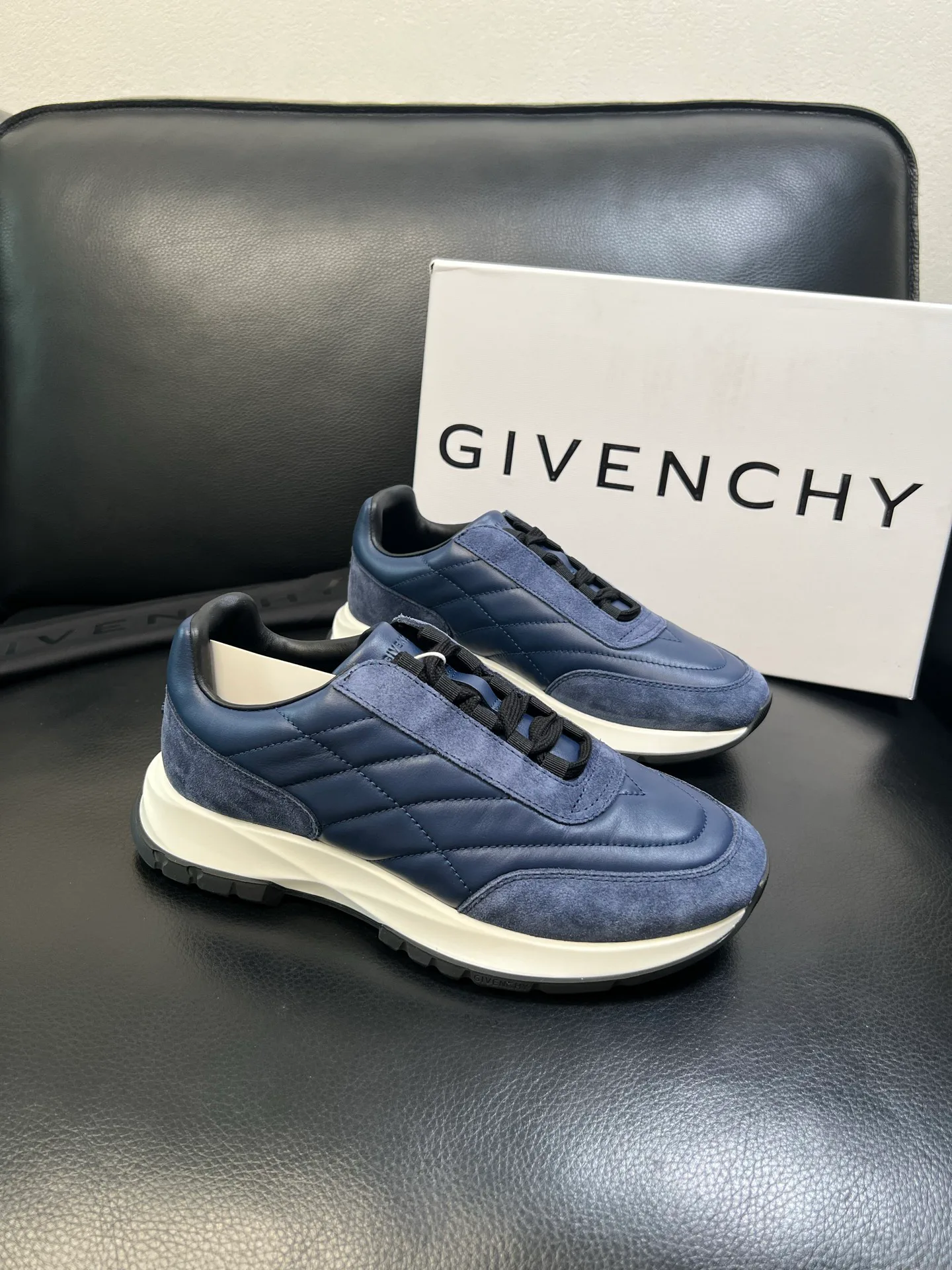 Кроссовки Мужские Givenchy 163114