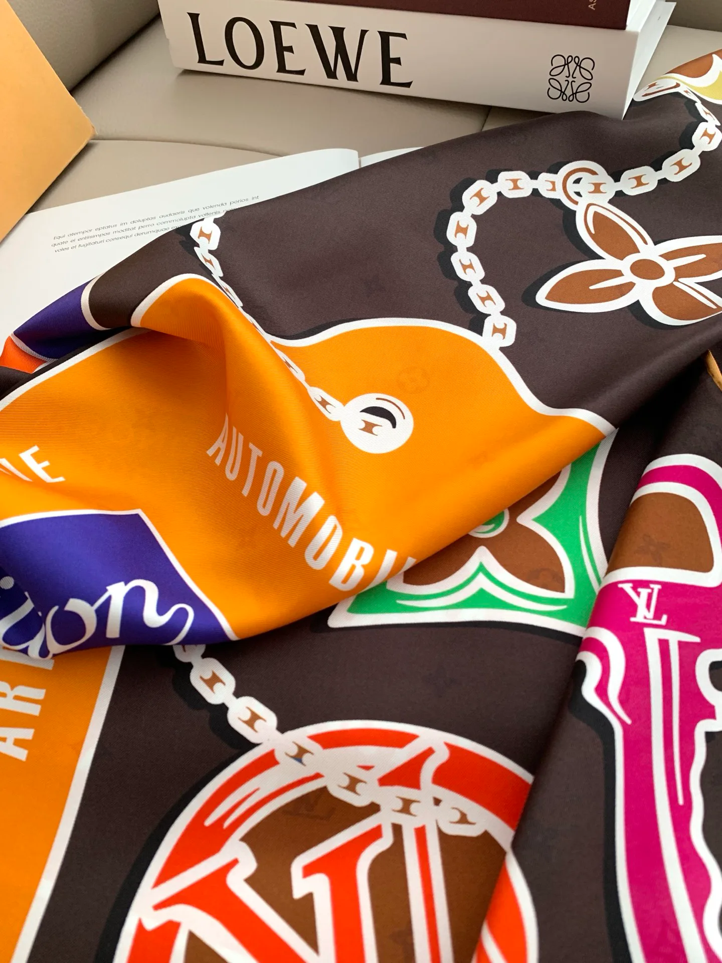 Платки Louis Vuitton 18675528