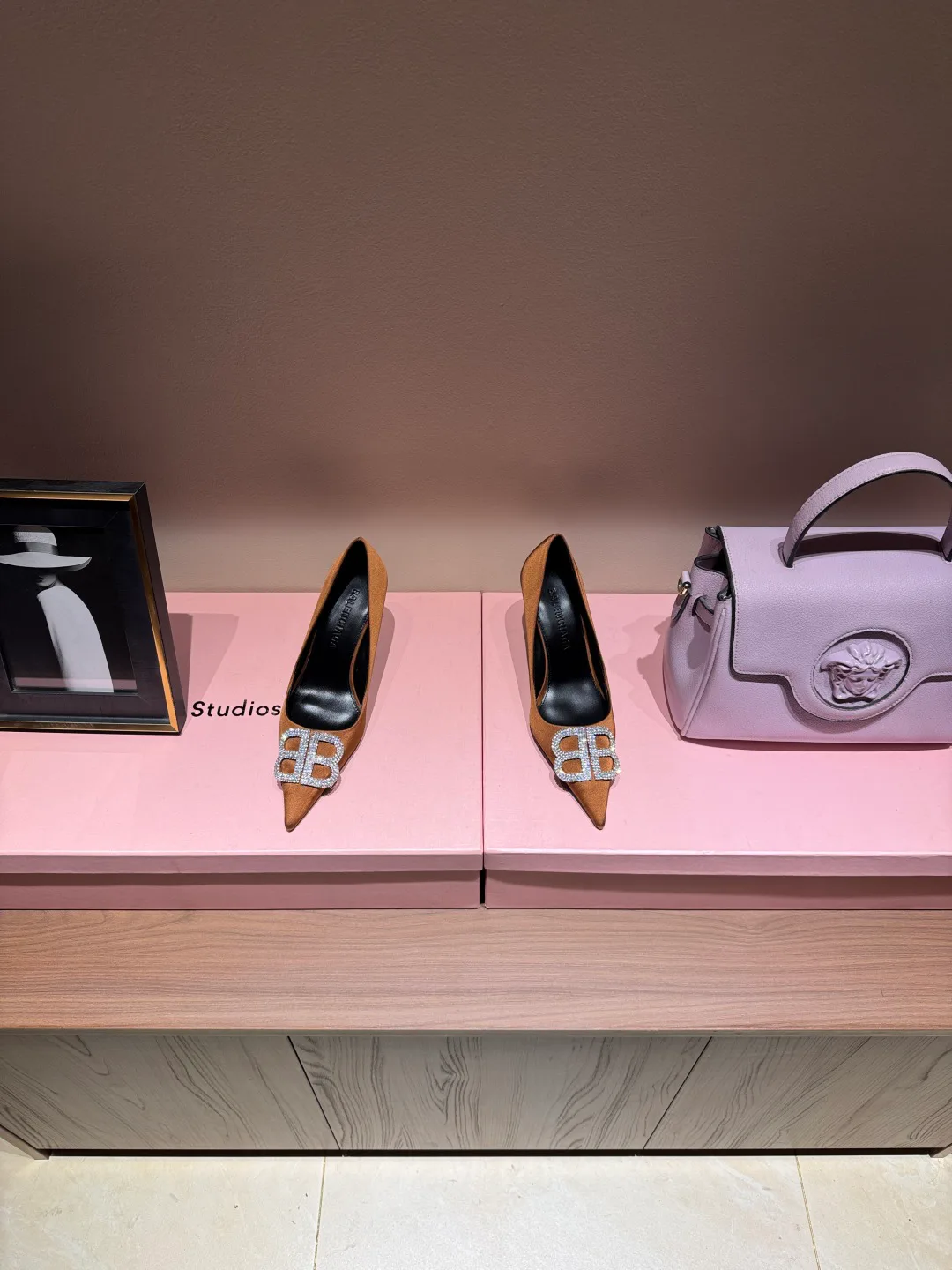 Босоножки Женские Balenciaga 11411058