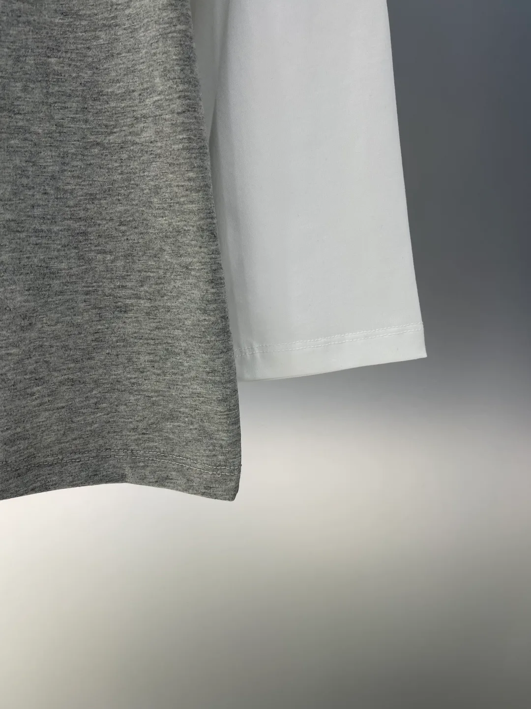 Лонгсливы Женские Gucci 3564