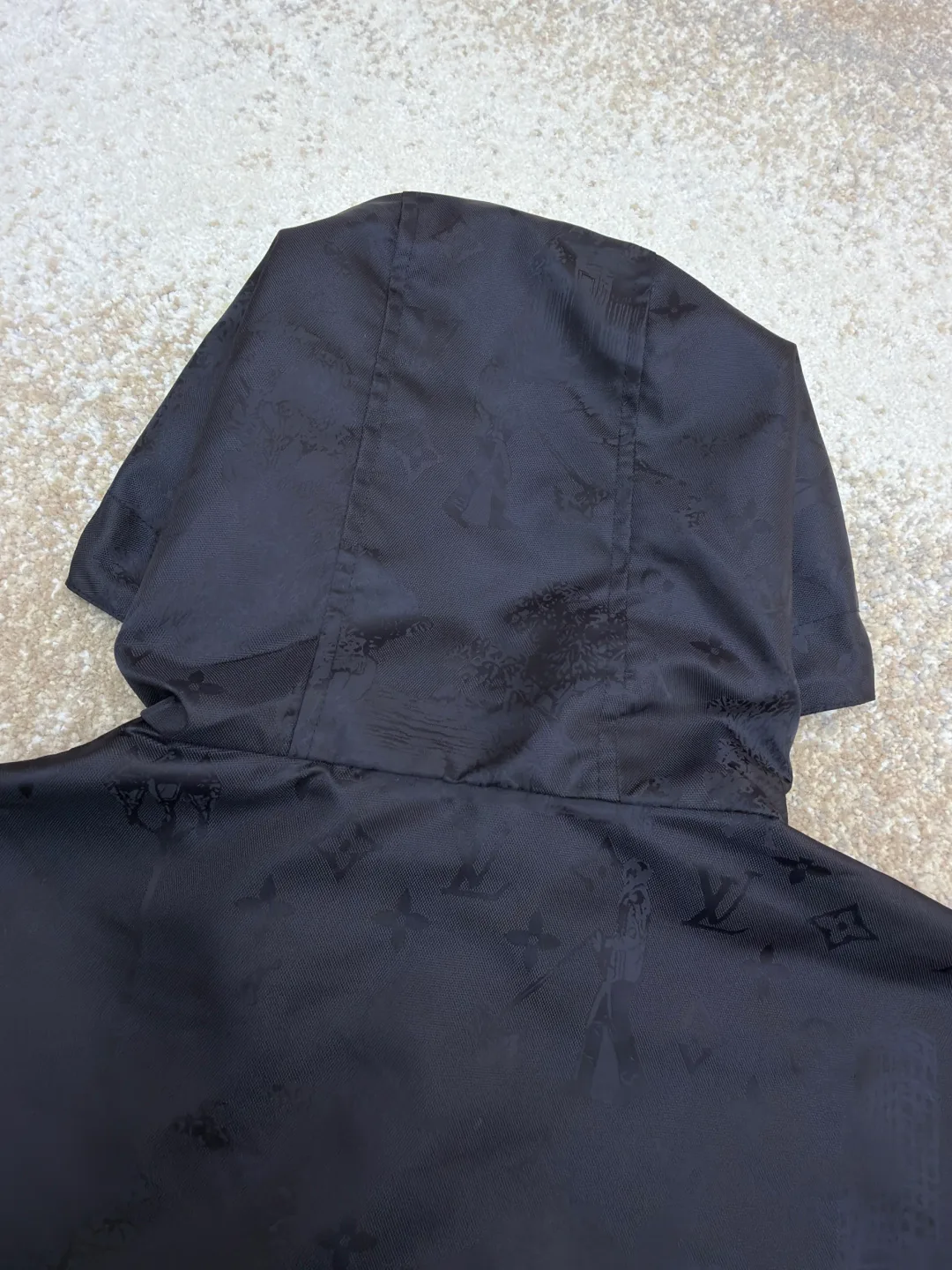 Куртки И Пуховики Женские Louis Vuitton 412810