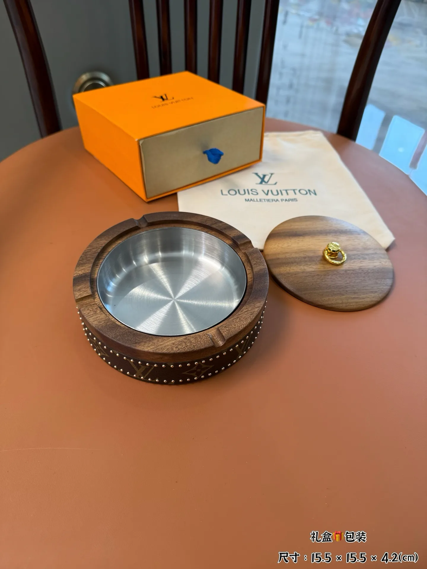 Посуда Louis Vuitton 233194