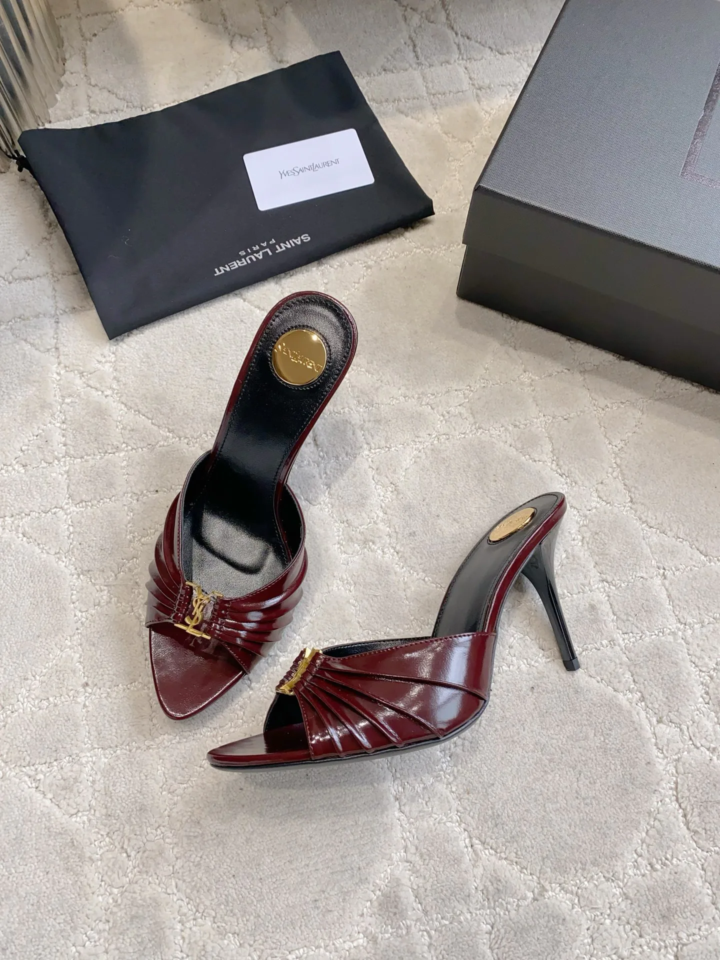 Босоножки Женские Saint Laurent 13332011