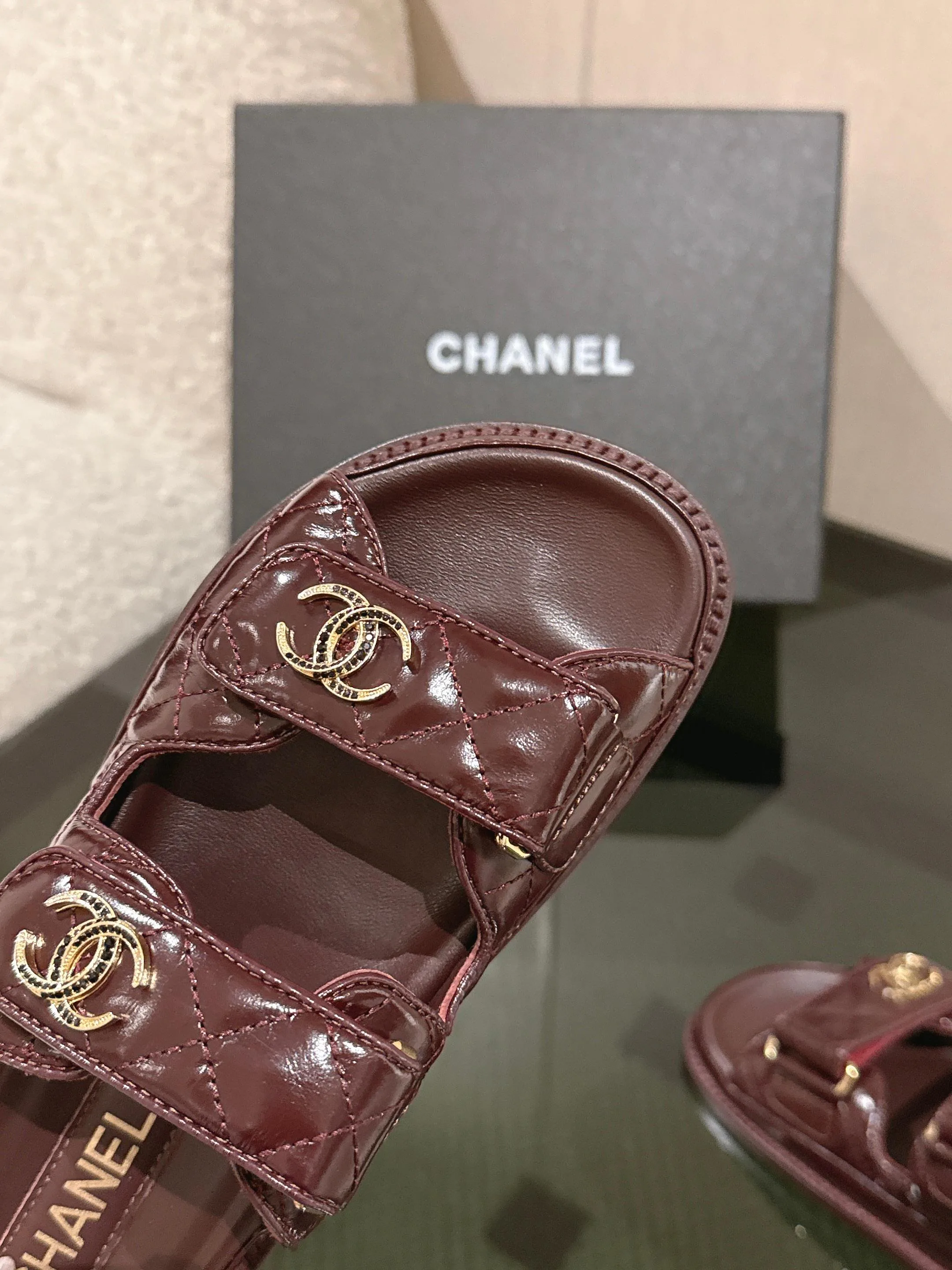 Сандалии Женские Chanel 13633833