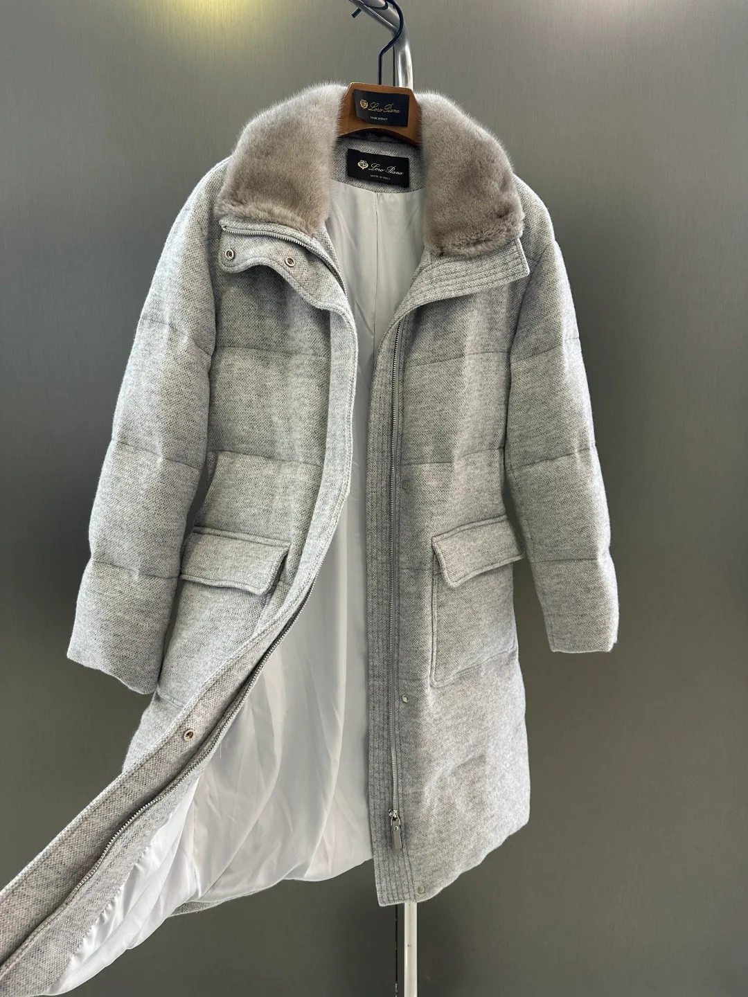 Куртки И Пуховики Женские Louis Vuitton 799810