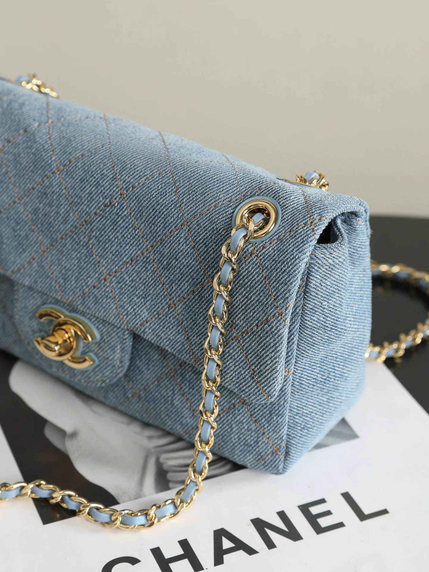 Классические Сумки Женские Chanel 18147733