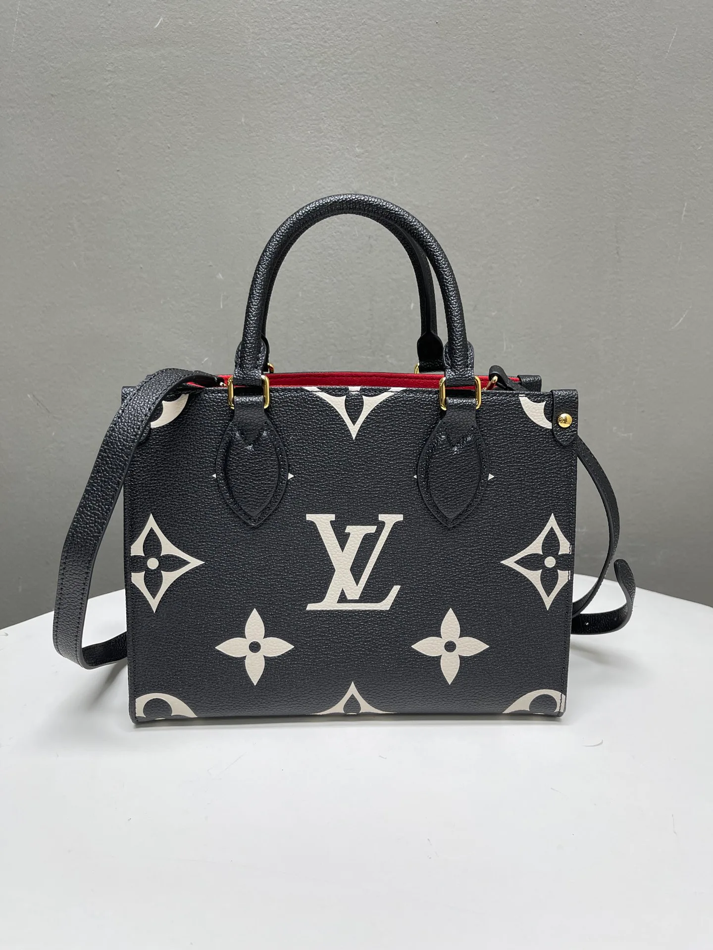 Классические Сумки Женские Louis Vuitton 11564886
