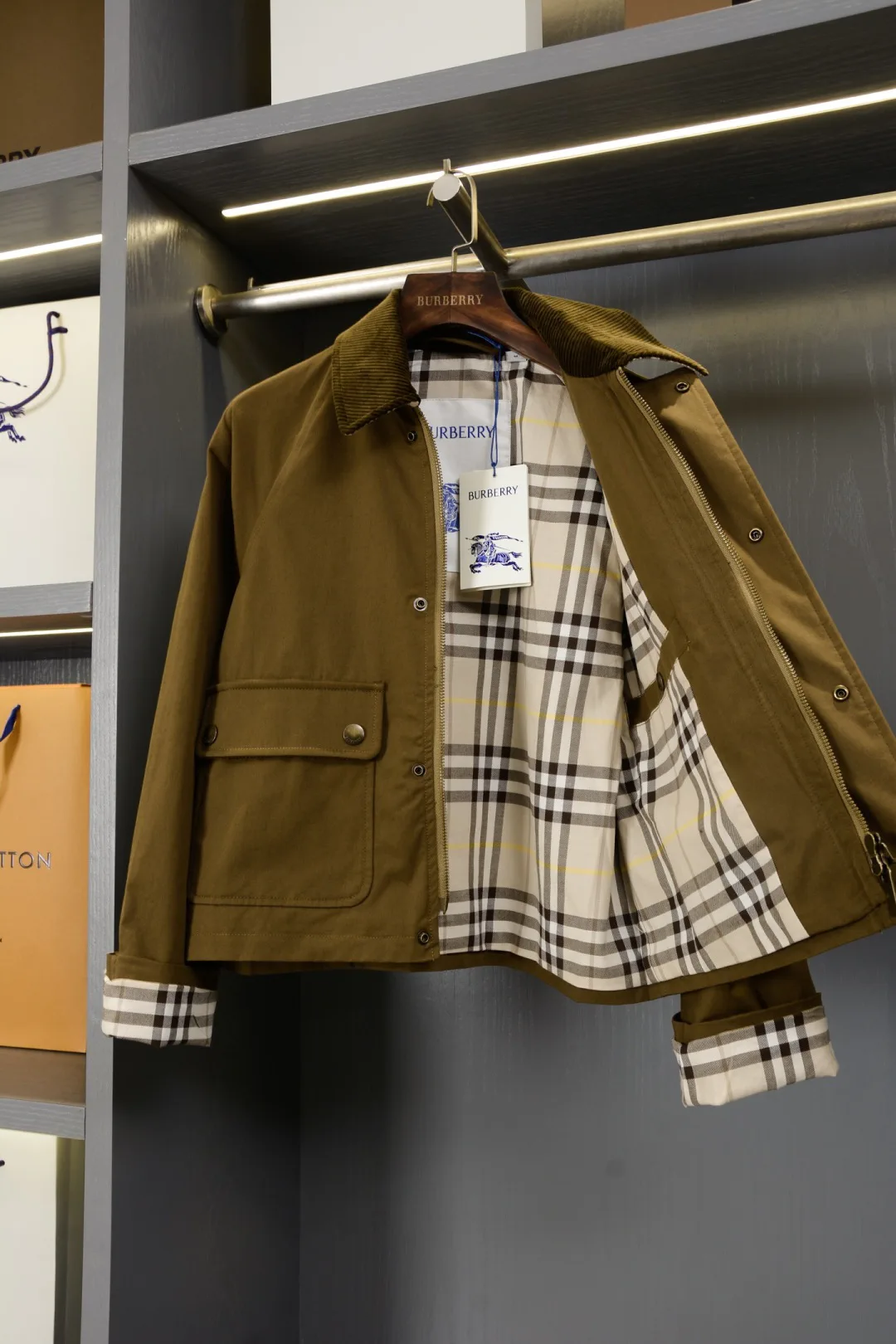 Тренчи Женские Burberry 13420118