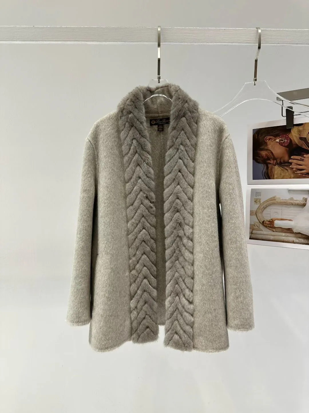 Пальто Женские Loro Piana 17933226