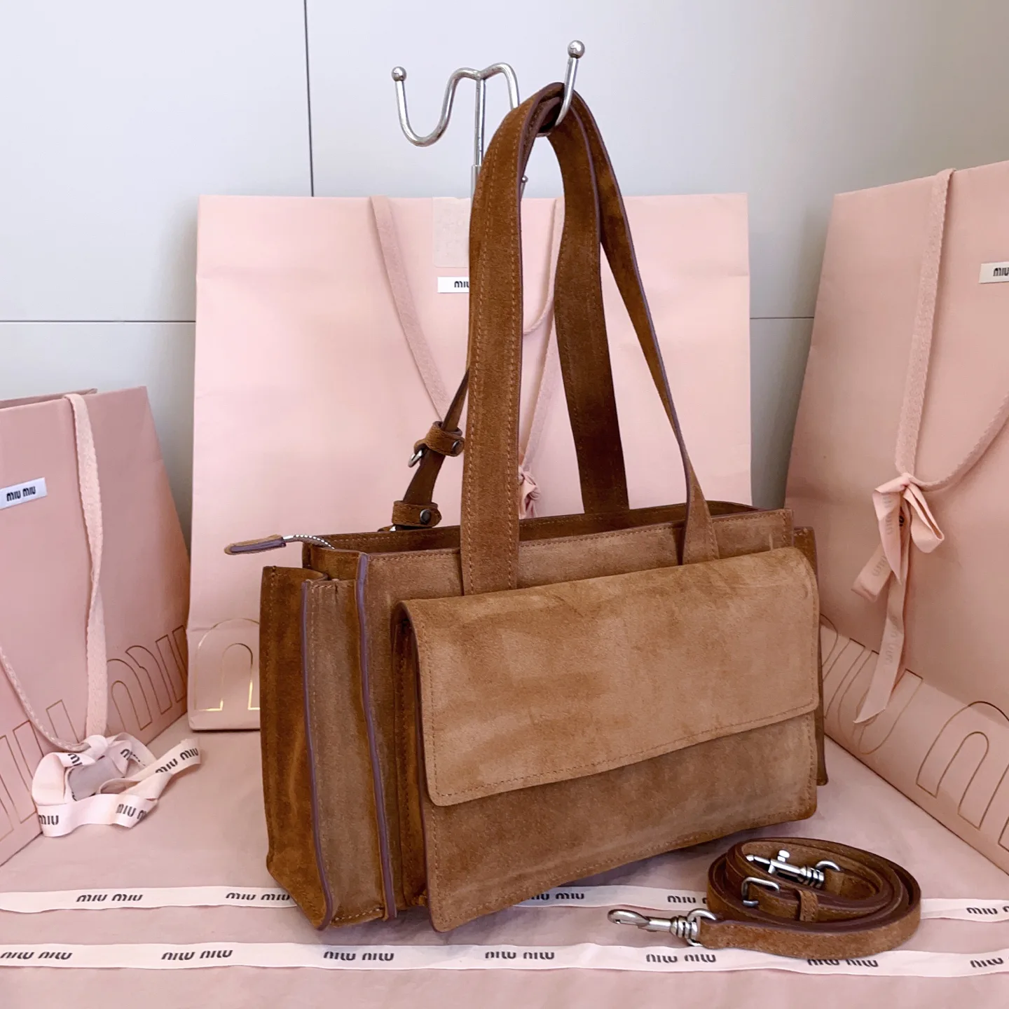 Классические Сумки Женские Miu Miu 17483312