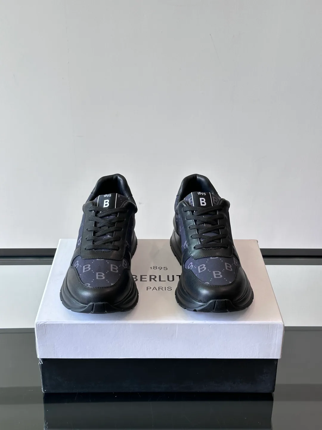 Кроссовки Мужские Berluti 17926952