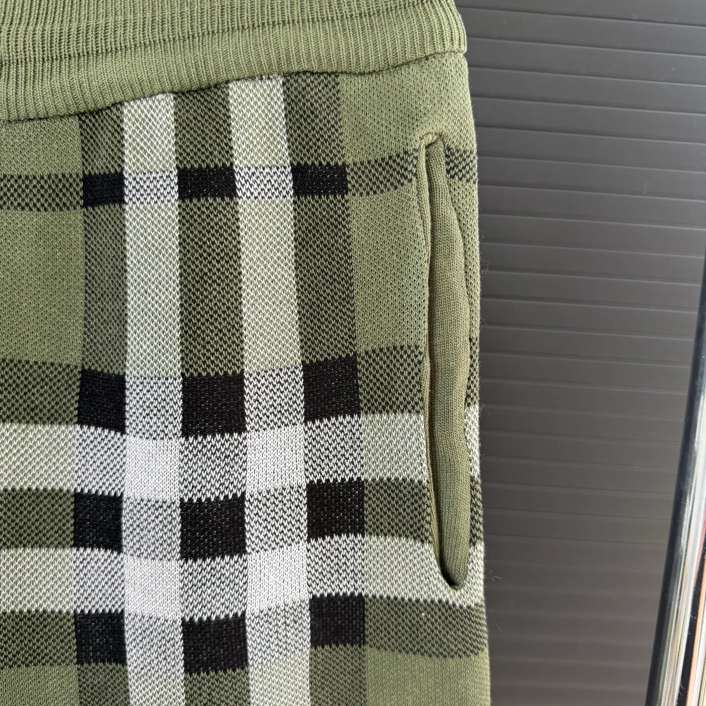 Шорты Женские Burberry 10952471