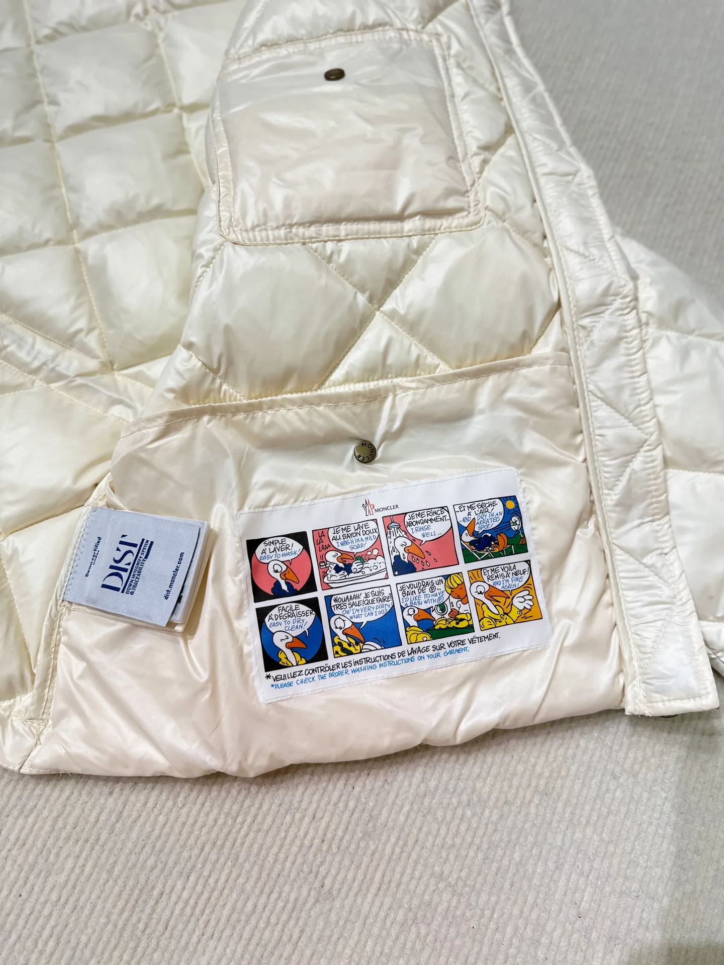 Куртки И Пуховики Женские Moncler 17938425