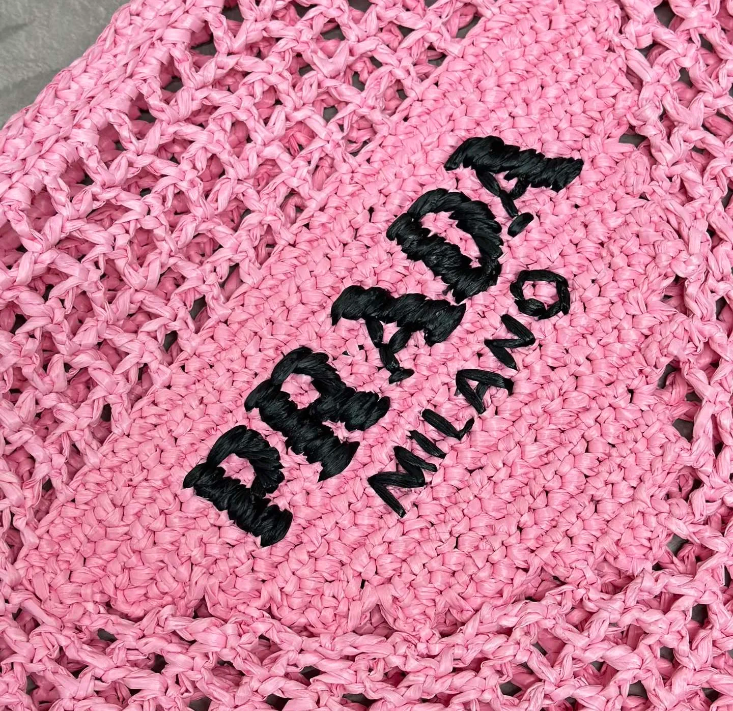 Классические Сумки Женские Prada 11681957