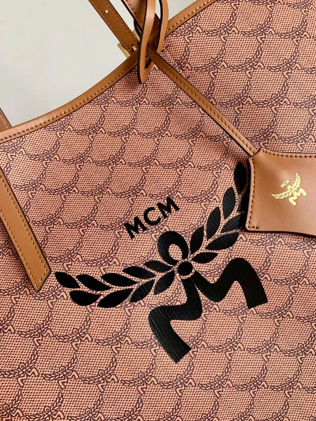 Классические Сумки Женские Mcm 9836276