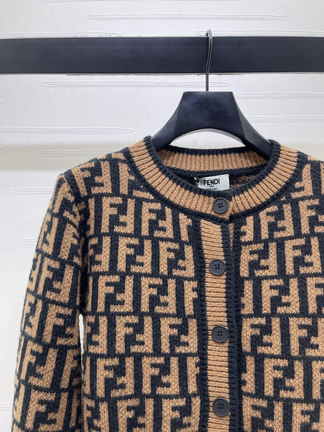 Джемперы И Свитеры Женские Fendi 18742673