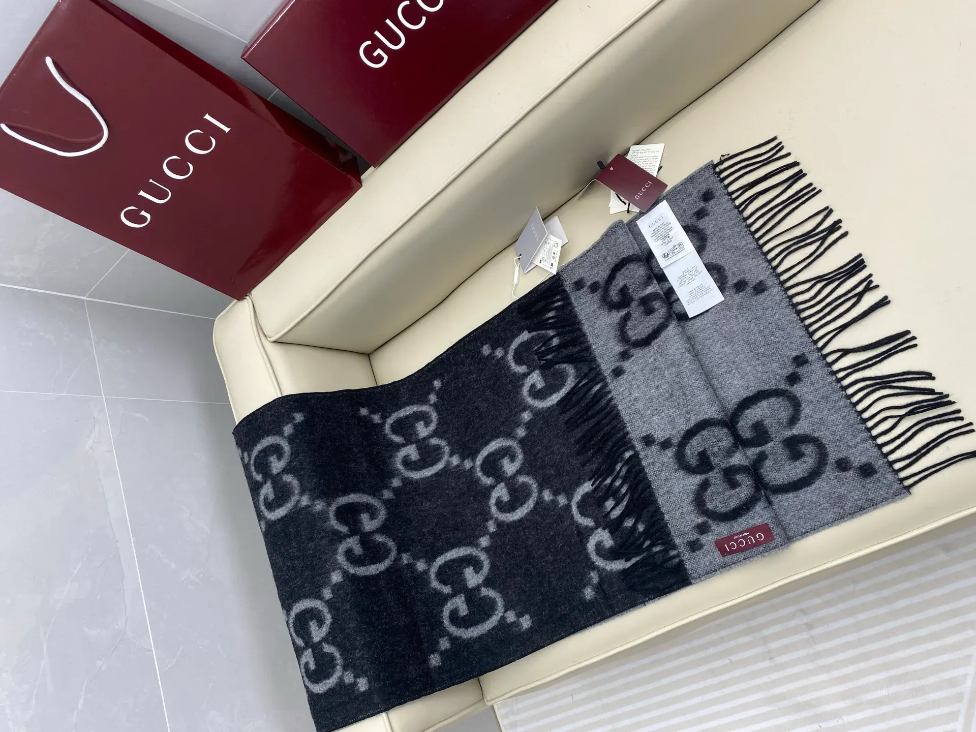 Шарфы Gucci 362135