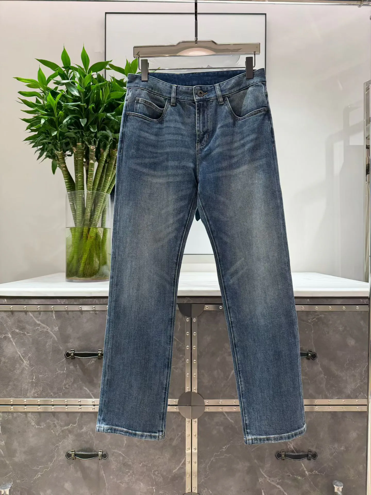 Джинсы Женские Salvatore Ferragamo 5039407