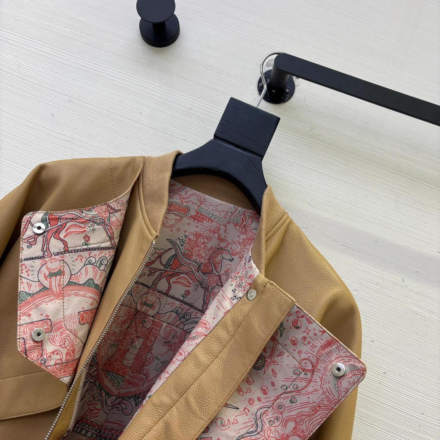 Кожаные Куртки И Дублёнки Женские Hermes 11358737