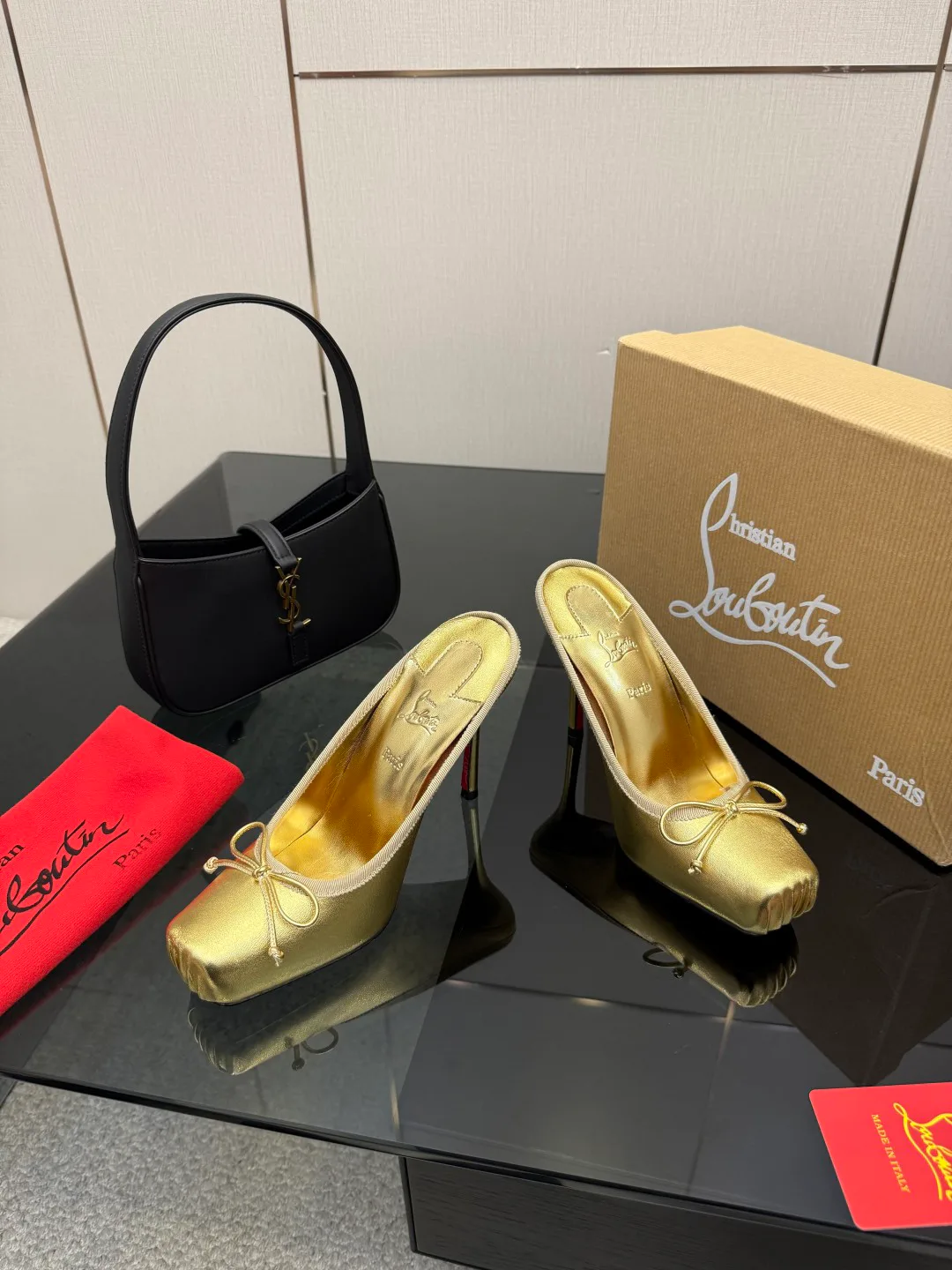 Туфли Женские Christian Louboutin 601438