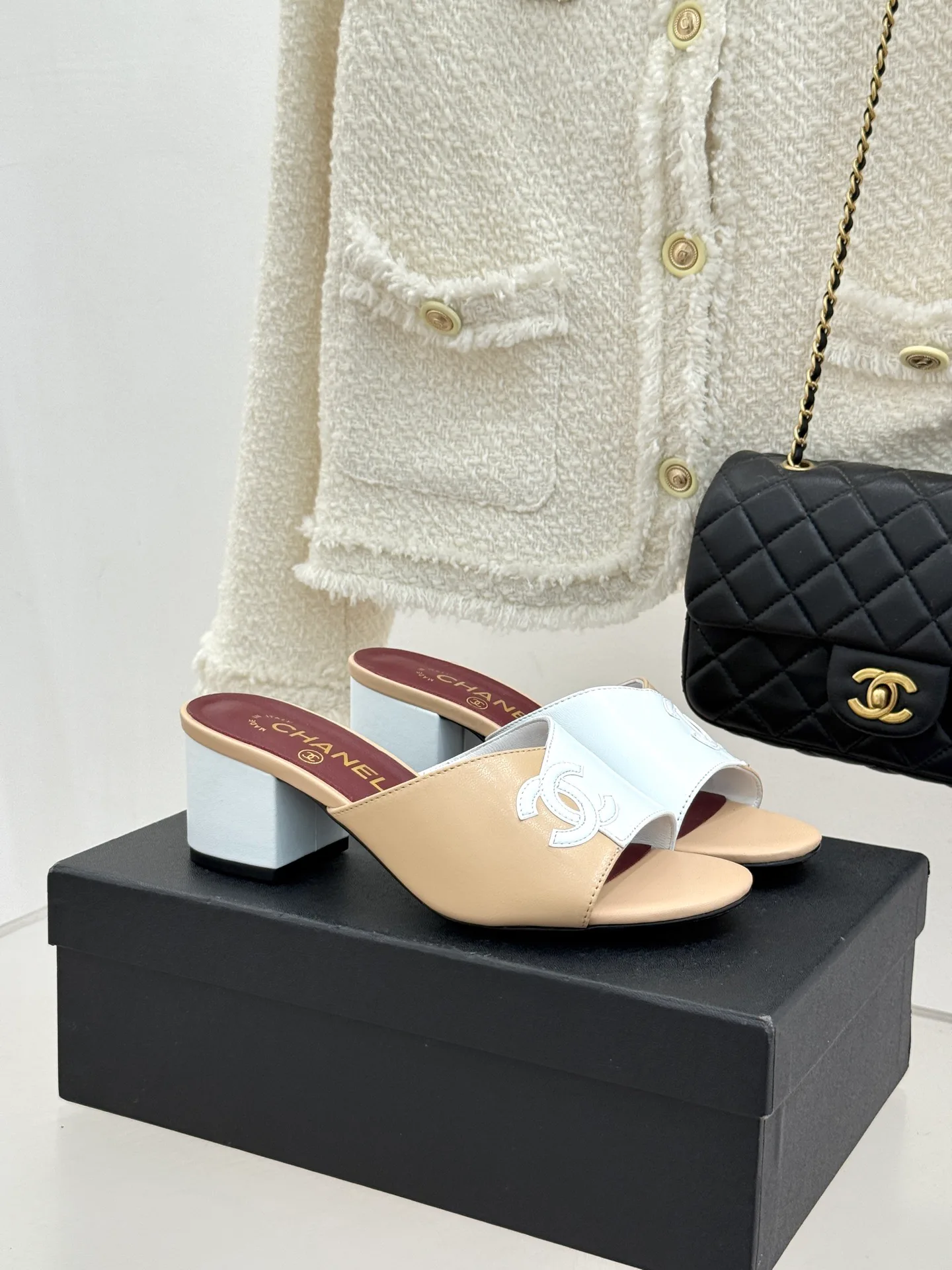 Босоножки Женские Chanel 12693149
