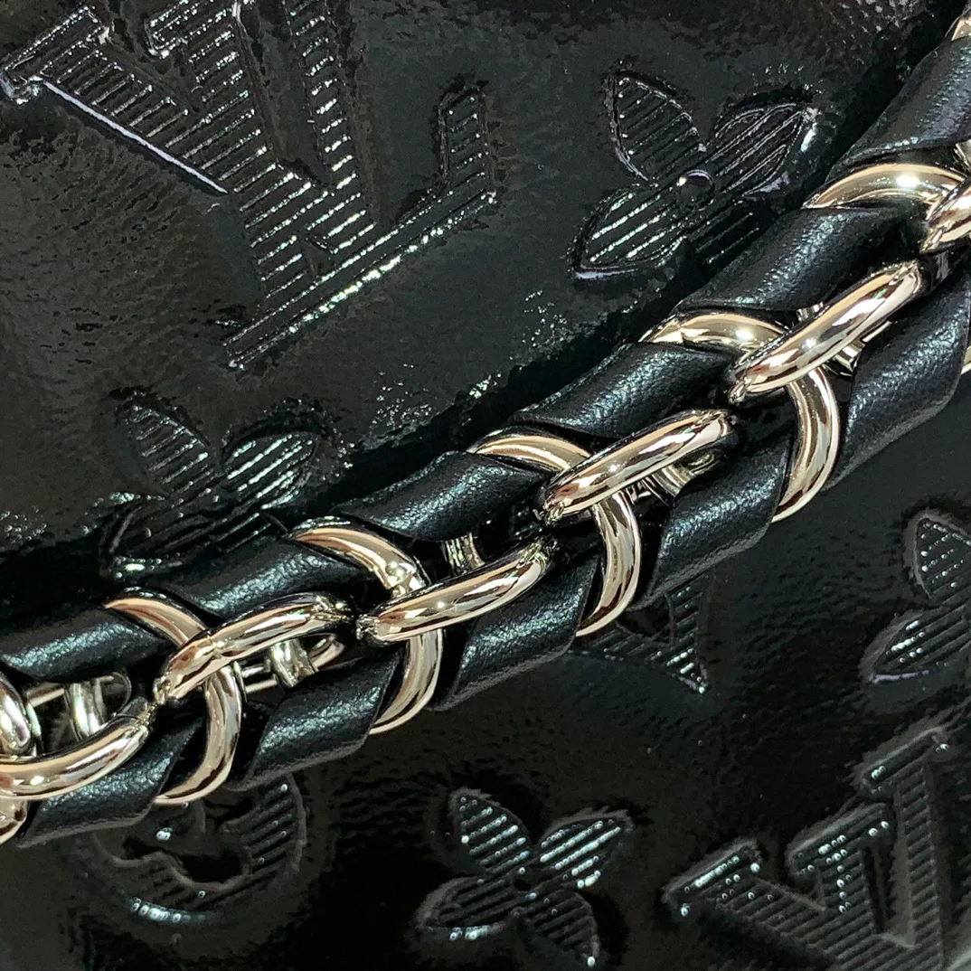 Классические Сумки Женские Louis Vuitton 18618